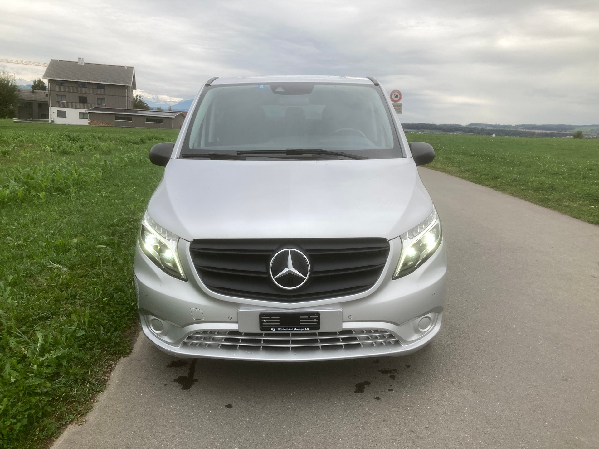 MERCEDES-BENZ Vito 116 CDI Select Tourer 4Matic 9G-Tronic-image-1