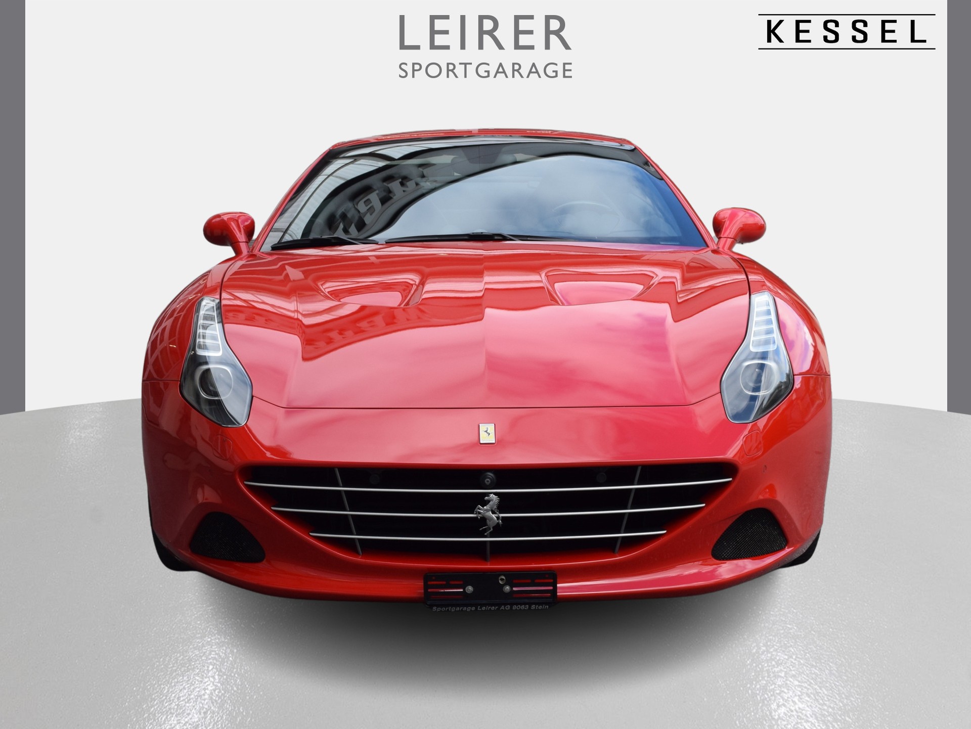 FERRARI California 3.9 V8 T-showroom-element-3