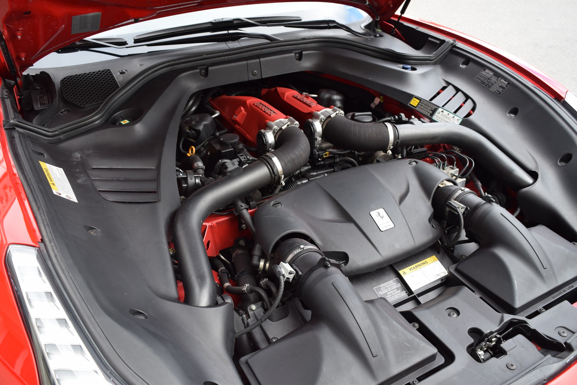 FERRARI California 3.9 V8 T-image-15