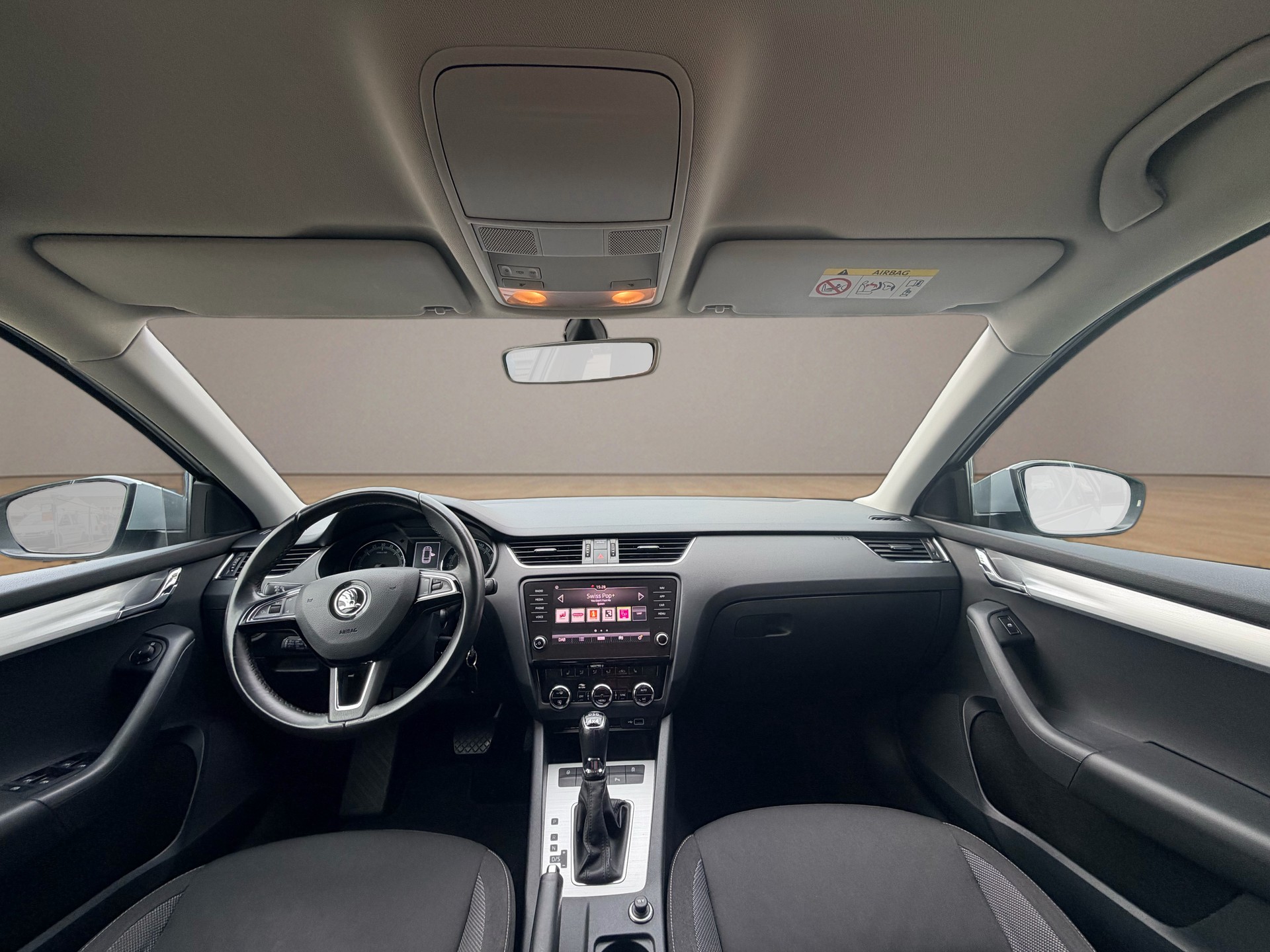 SKODA Octavia Combi 2.0 TDI Ambition 4x4 DSG-image-10