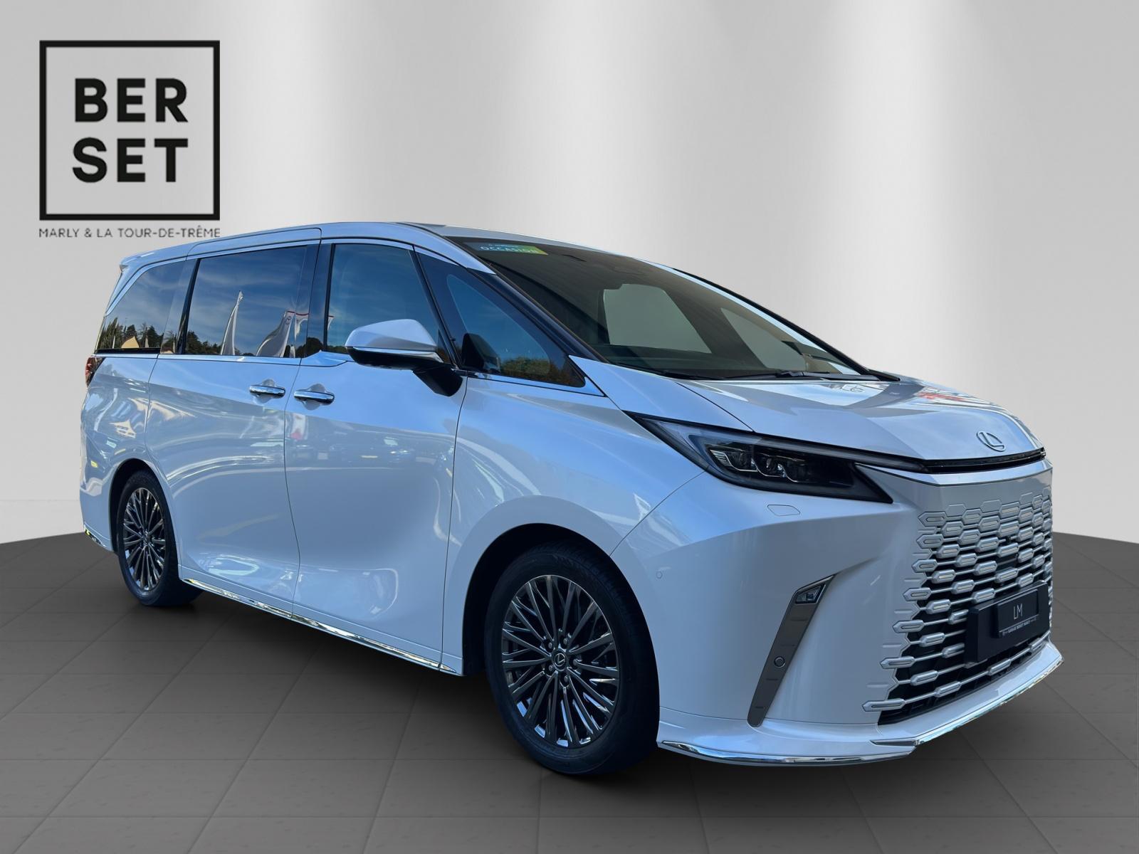 LEXUS LM 350h VIP-image-1