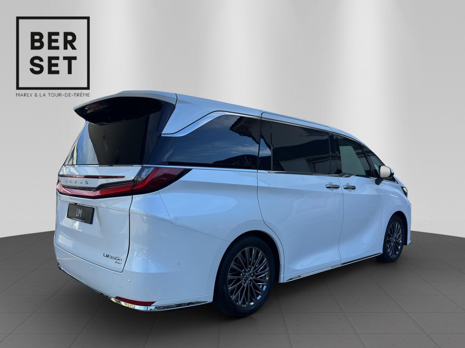 LEXUS LM 350h VIP-image-3