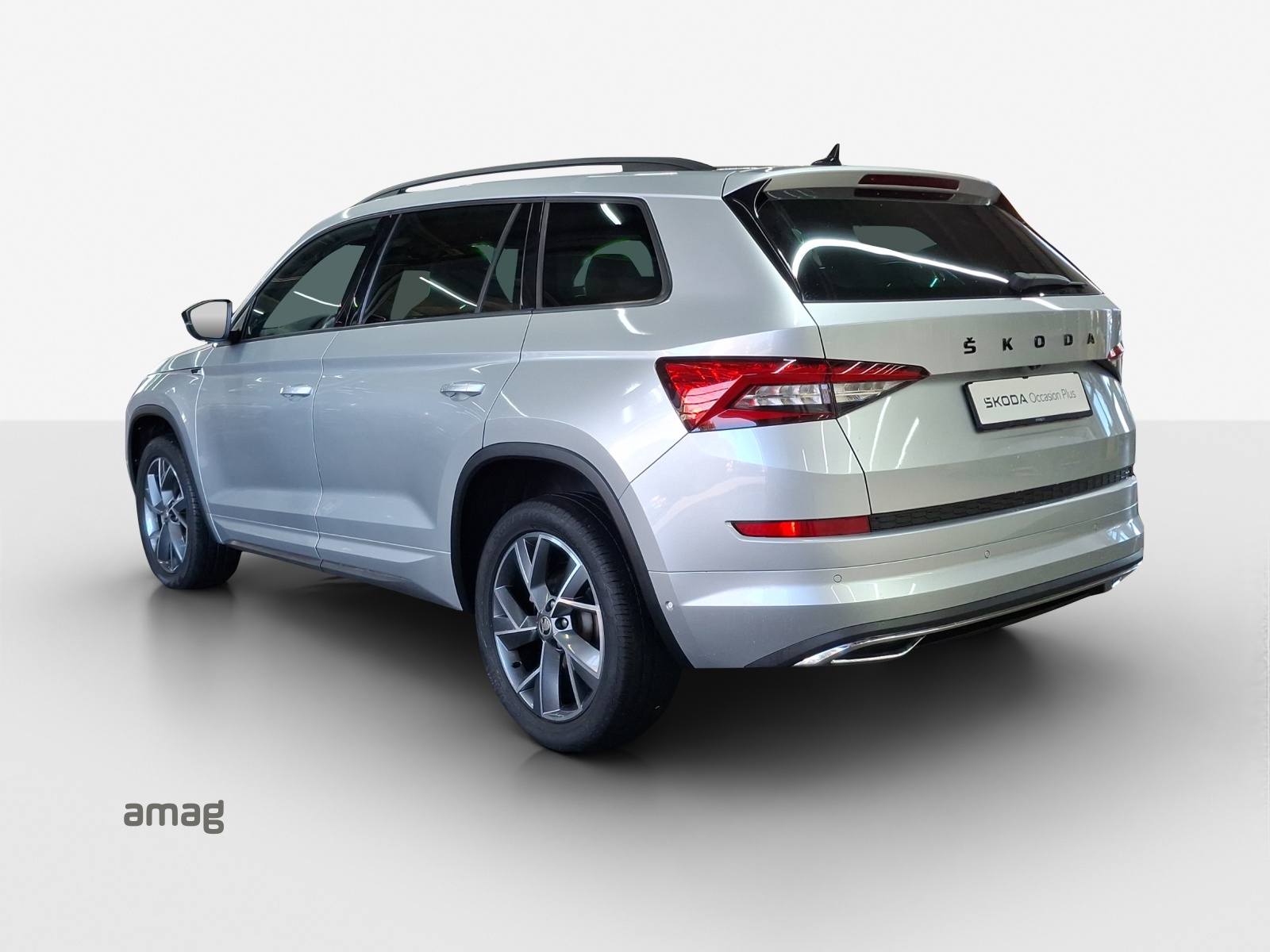 SKODA Enyaq iV 60-image-2