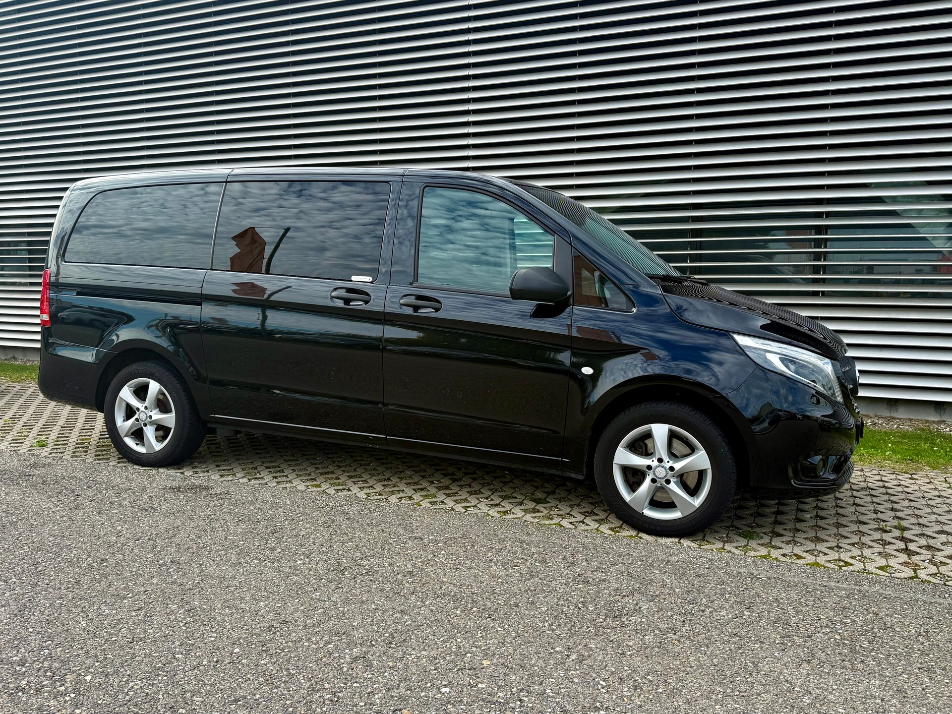 MERCEDES-BENZ Vito 119 BlueTEC Mixto L 4Matic 7G-Tronic Euro 6-image-1