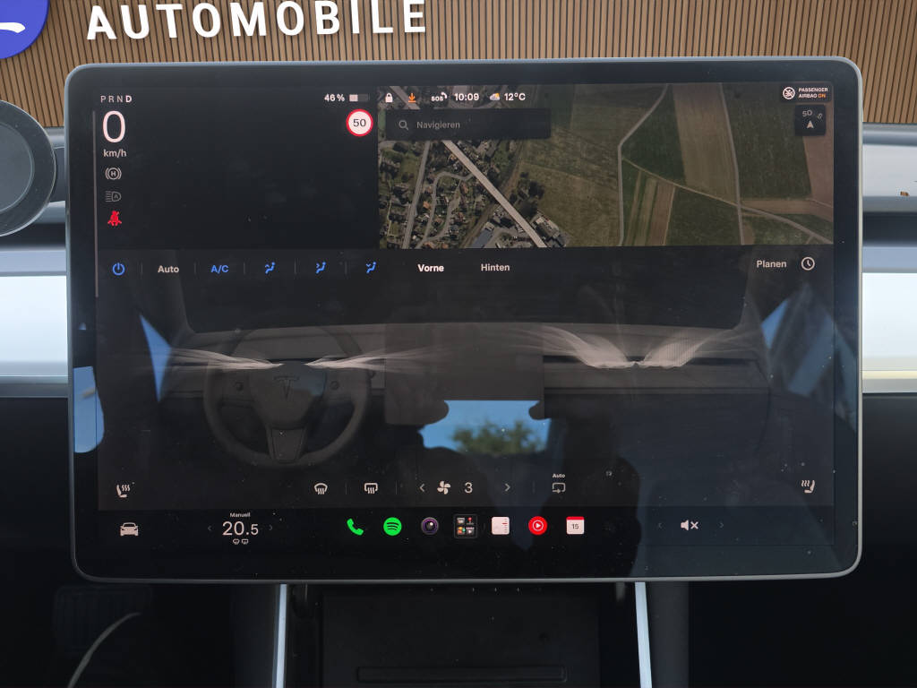 TESLA Model 3 Standart Range Plus-image-20