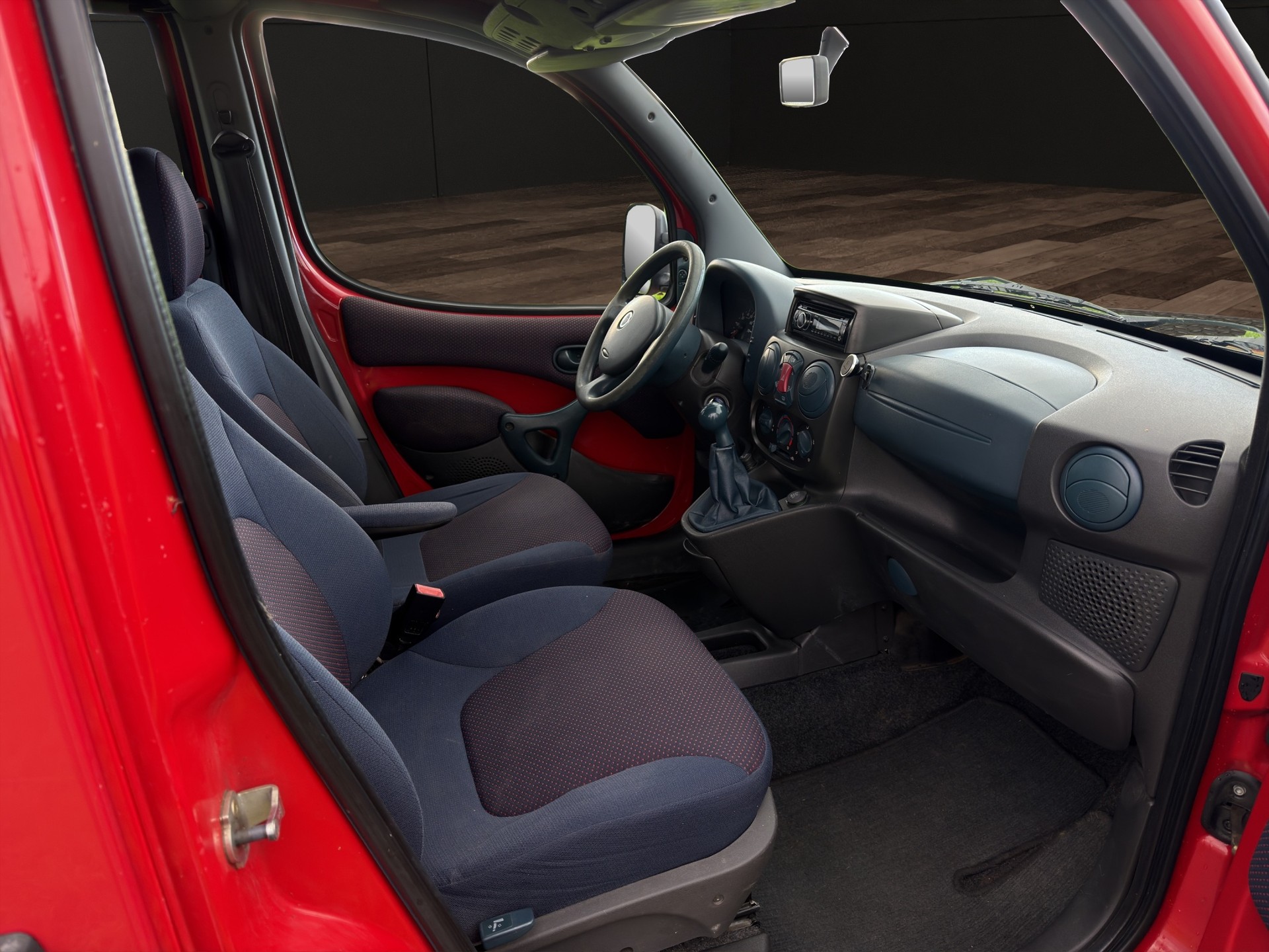 FIAT Doblo 1.9 JTD ELX-image-8