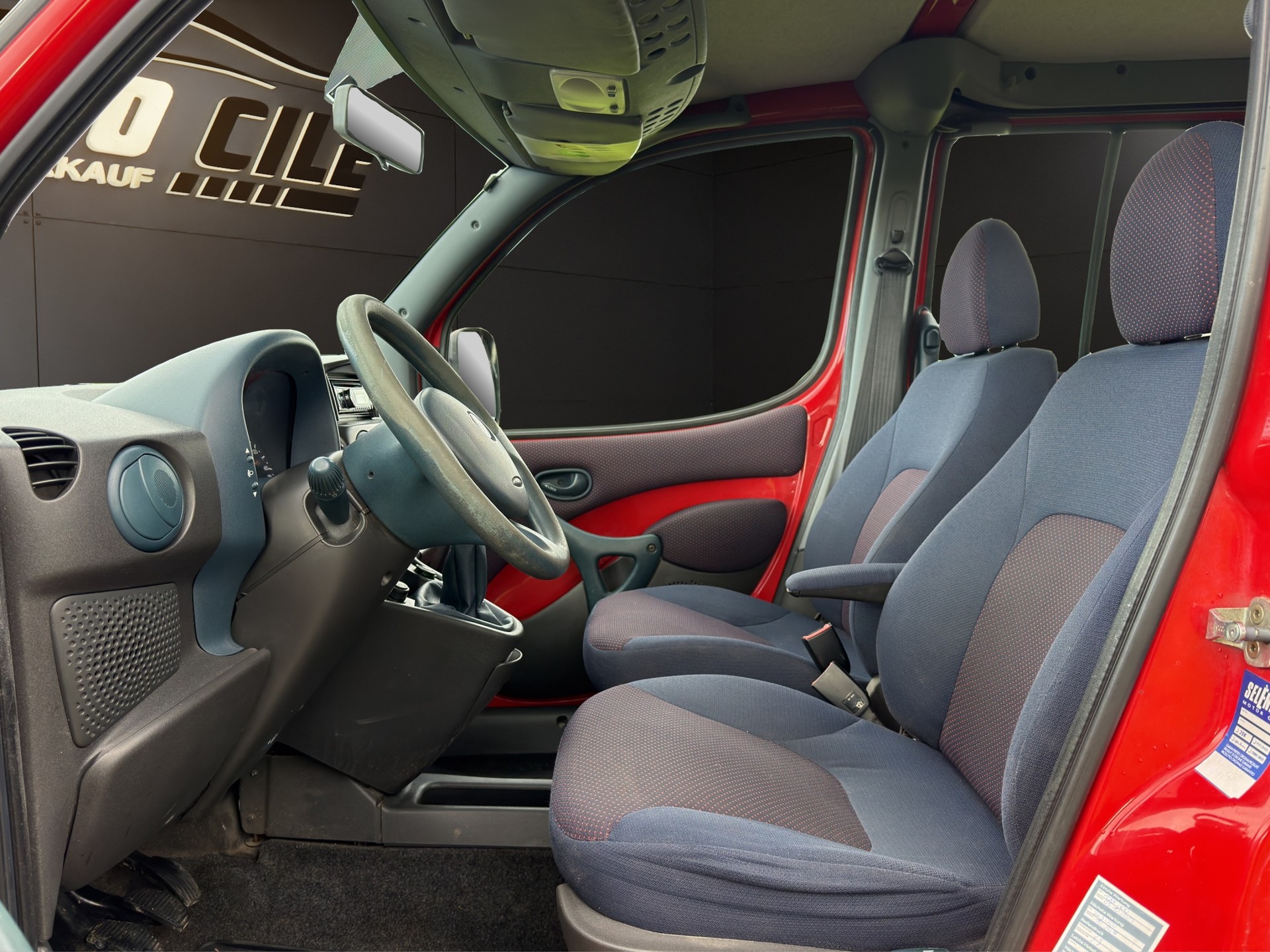 FIAT Doblo 1.9 JTD ELX-image-9
