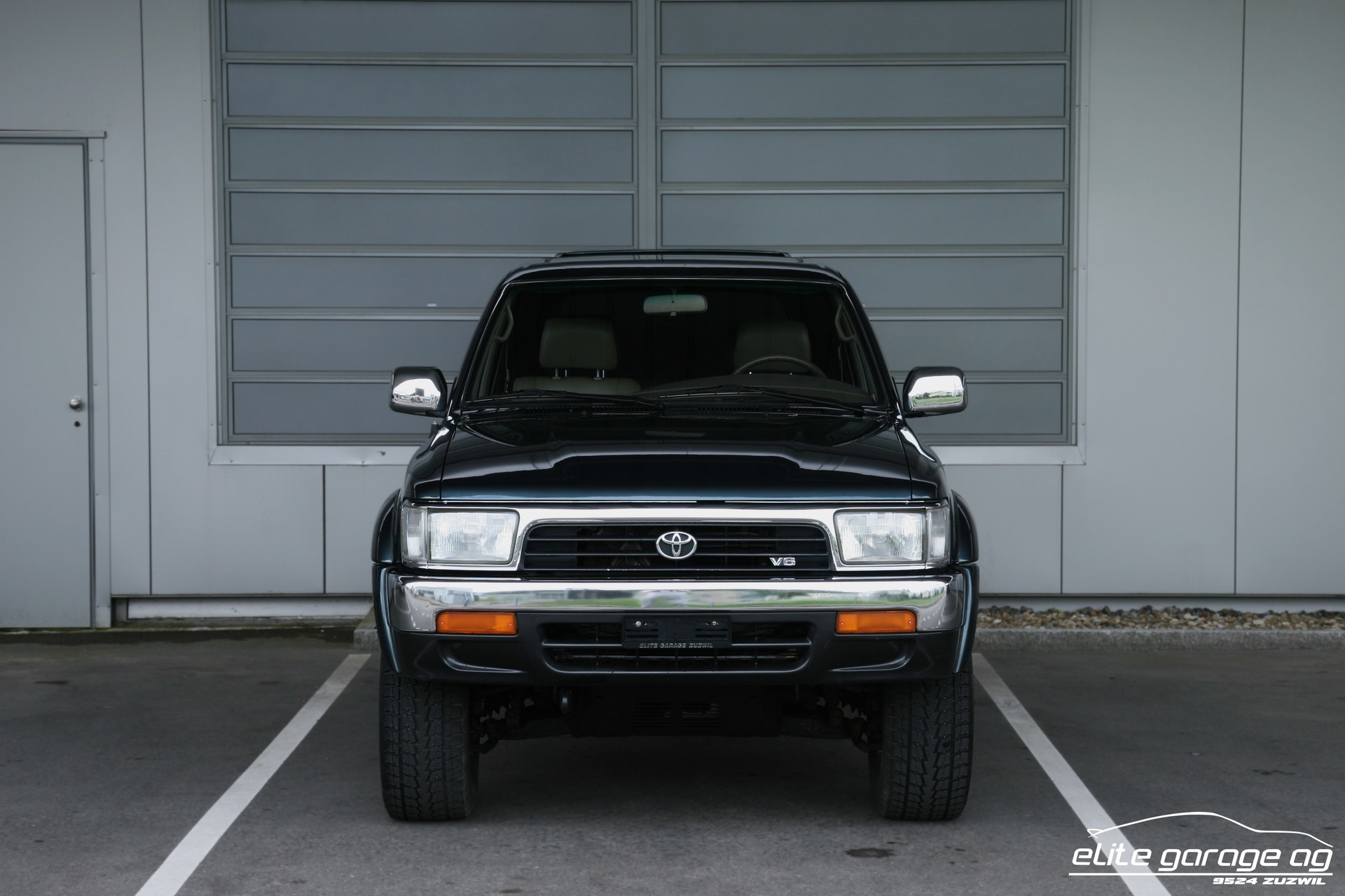 TOYOTA 4-Runner 3.0 Super Saloon-image-7