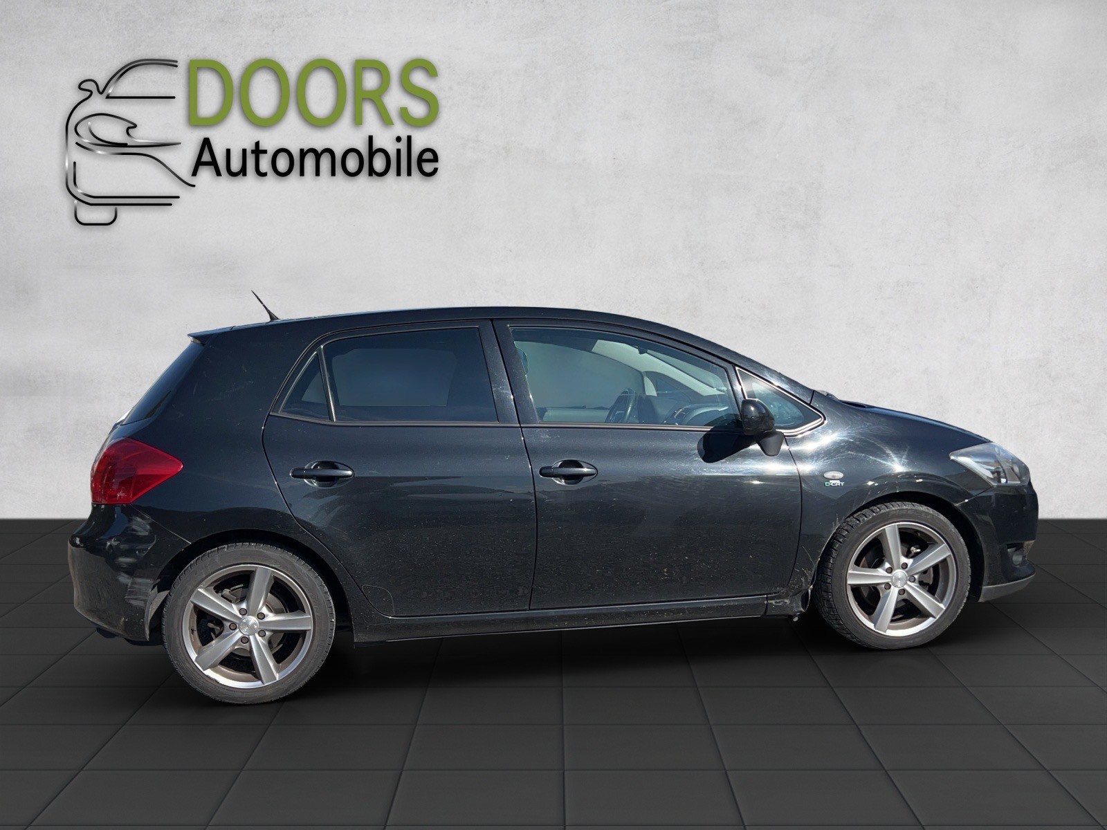 TOYOTA Auris 2.2 D-4D CleanPower Linea Sol Premium-image-6