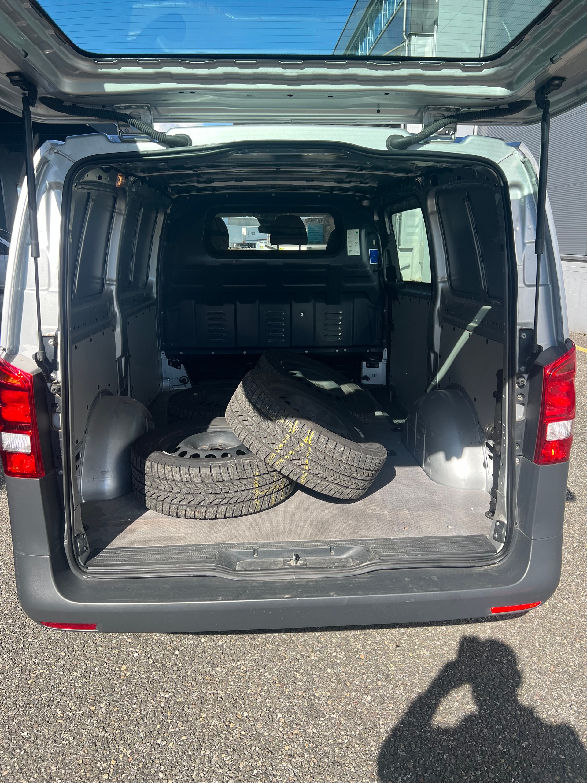 MERCEDES-BENZ Vito 119 CDI Lang 4Matic 7G-Tronic-image-5