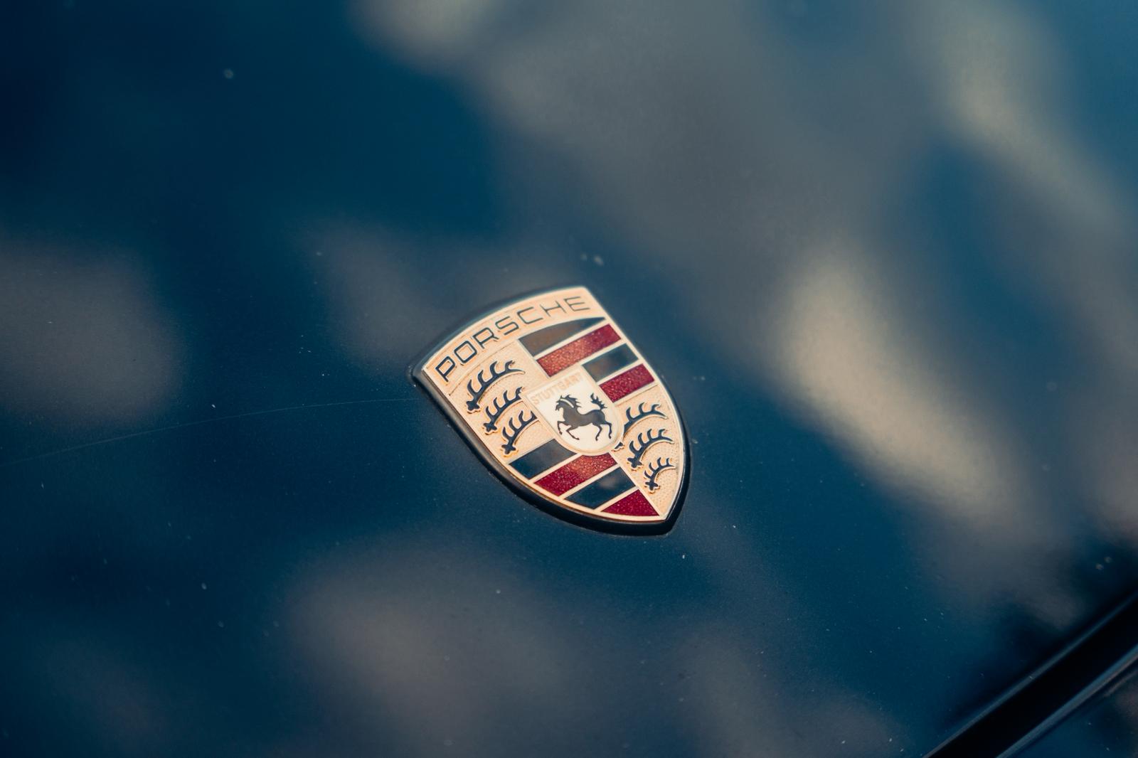 PORSCHE 911 Turbo 3.6L-image-6