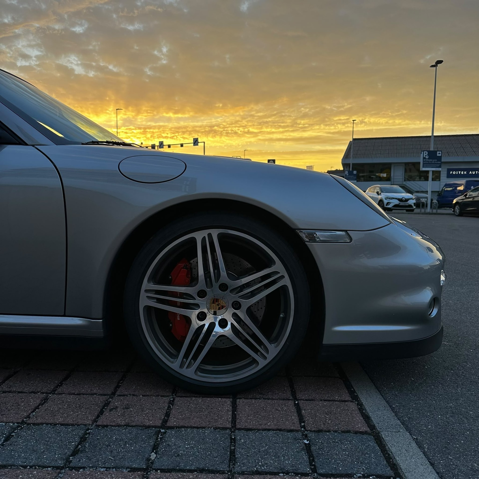 PORSCHE 911 Turbo 3.6L FARBE SONDERWUNSCH-image-4