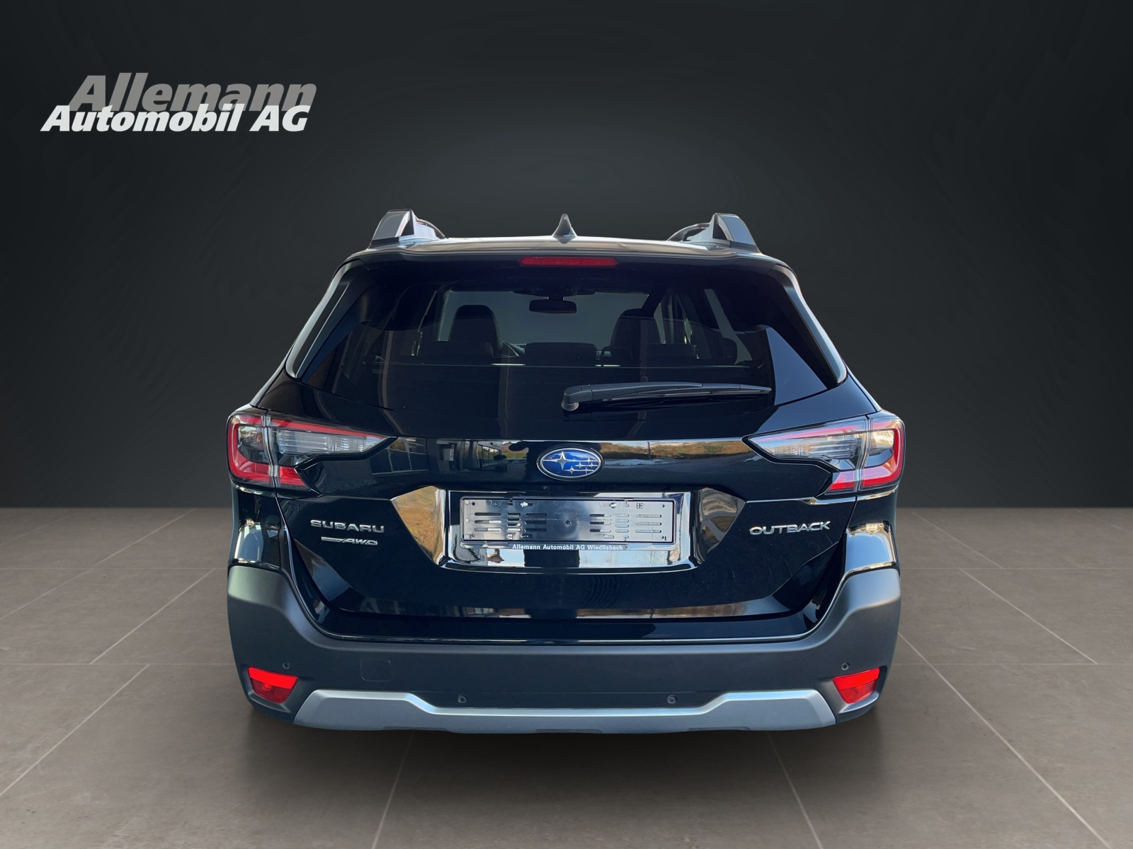 SUBARU Outback 2.5i Luxury-image-4