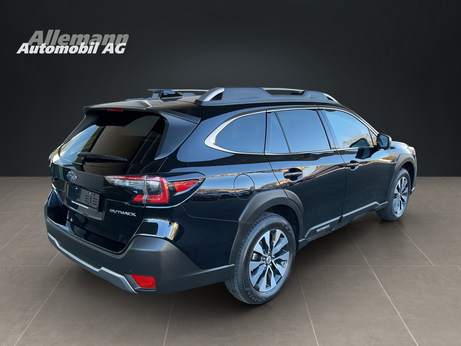 SUBARU Outback 2.5i Luxury-image-5