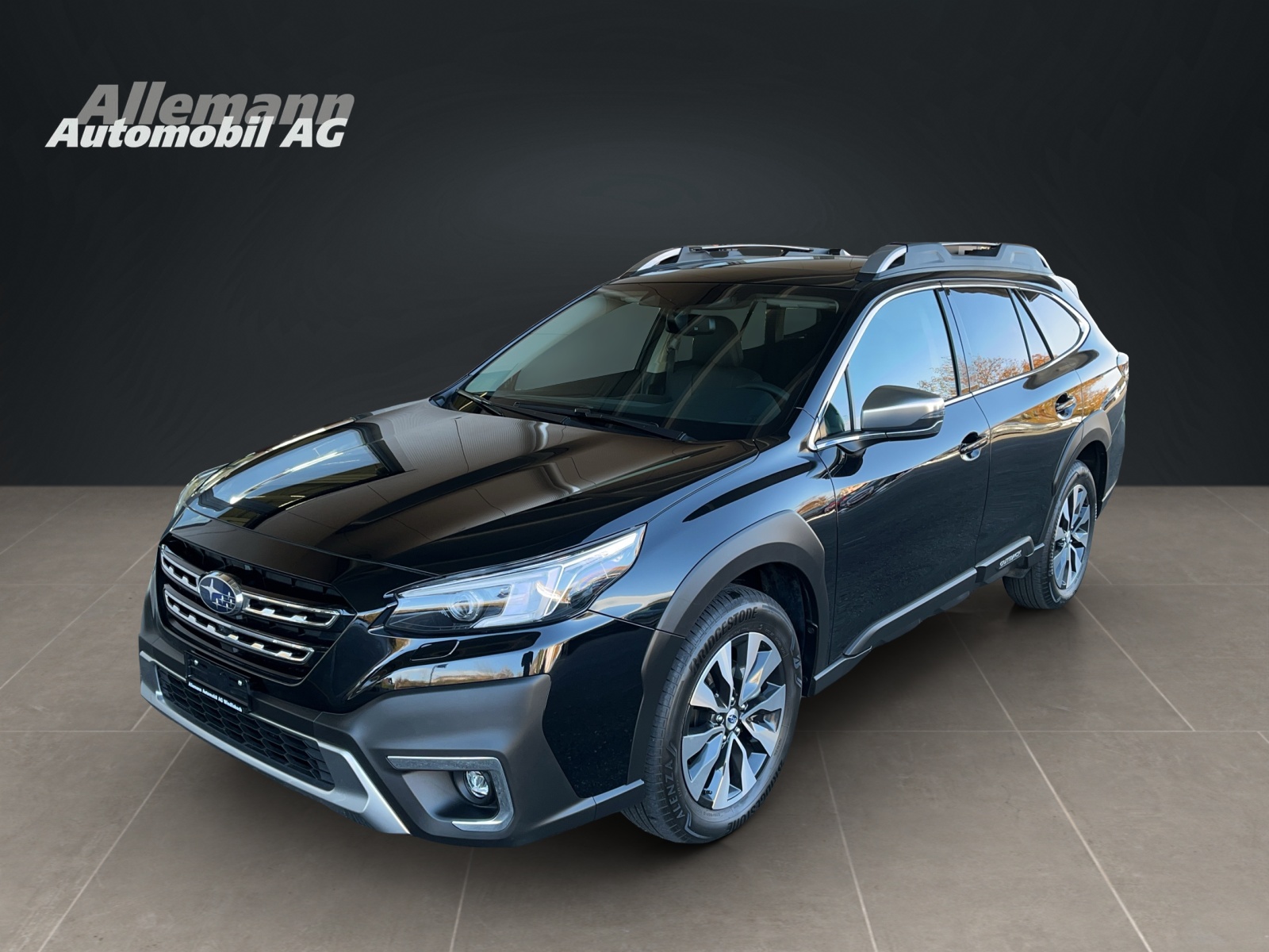 SUBARU Outback 2.5i Luxury-image-0