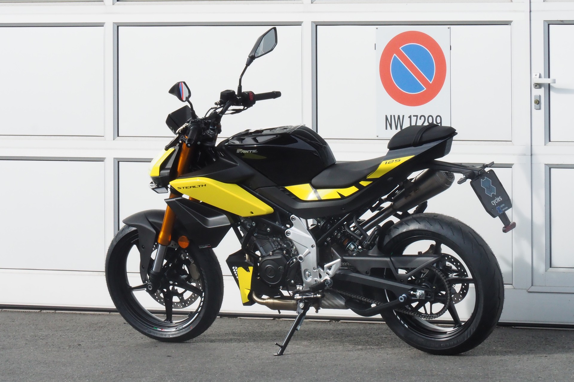 FANTIC STEALTH 125-image-5