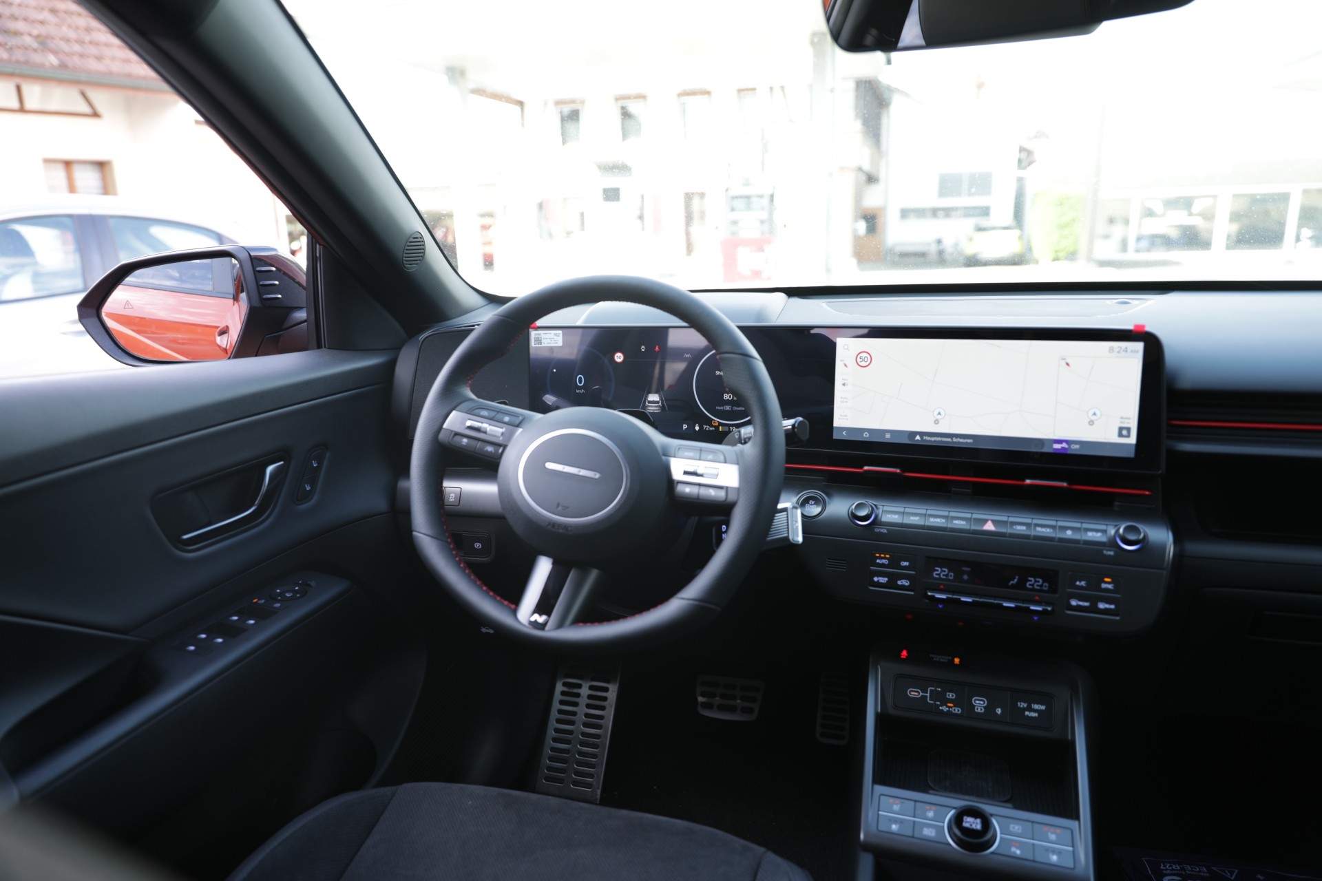 HYUNDAI Kona EV 65.4 kWh N Line-image-14
