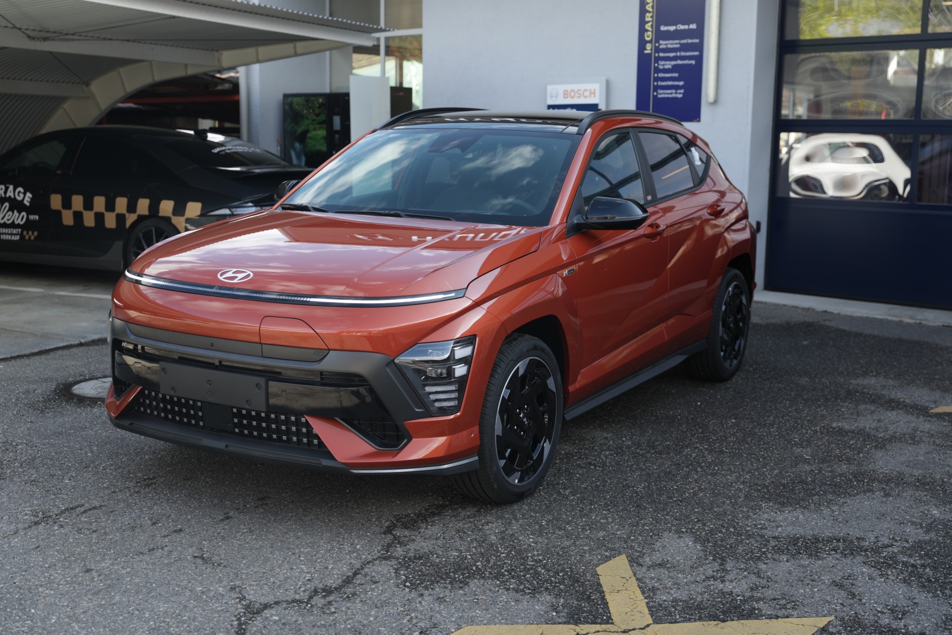 HYUNDAI Kona EV 65.4 kWh N Line-image-0