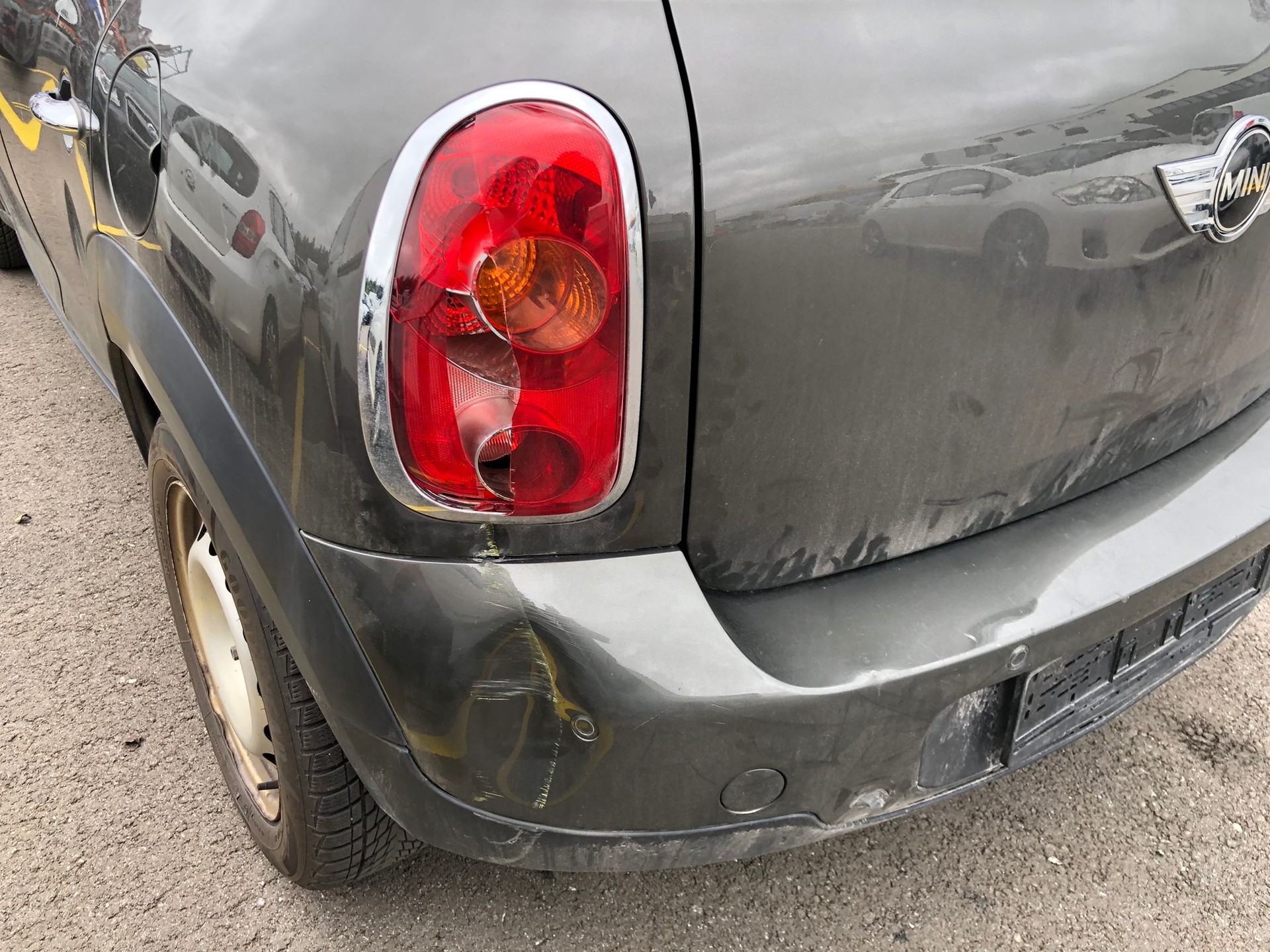 MINI Countryman Cooper D ALL4-image-5