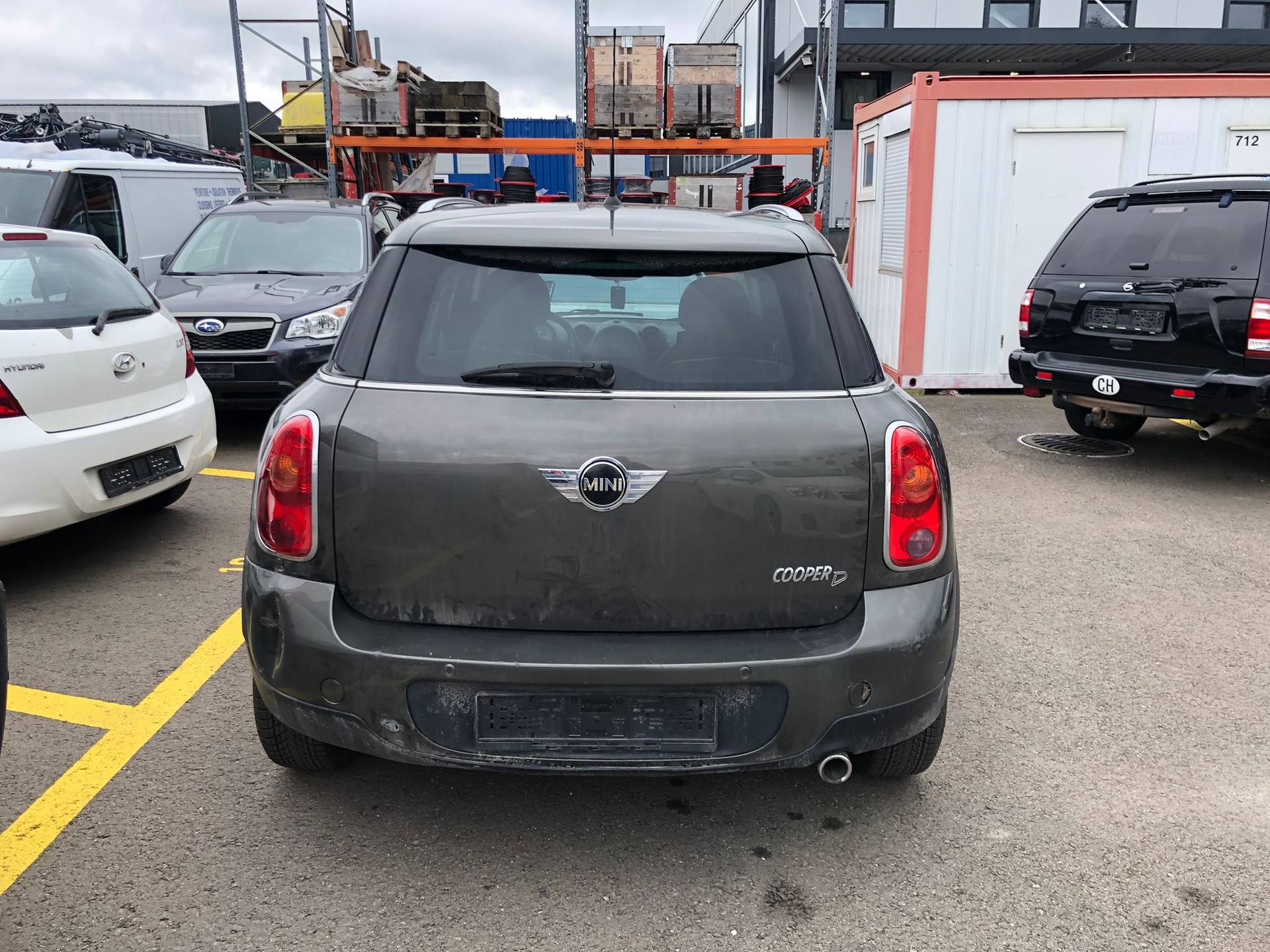 MINI Countryman Cooper D ALL4-image-4