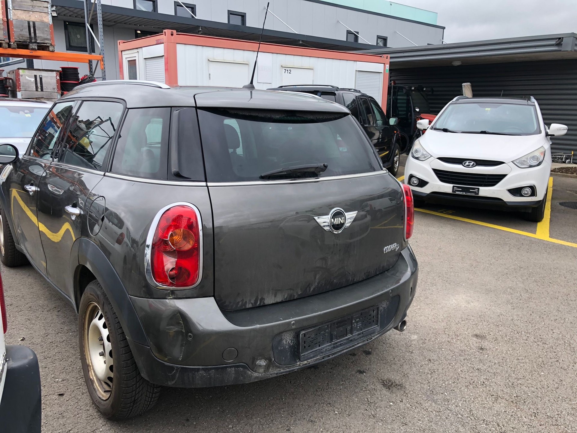 MINI Countryman Cooper D ALL4-image-3