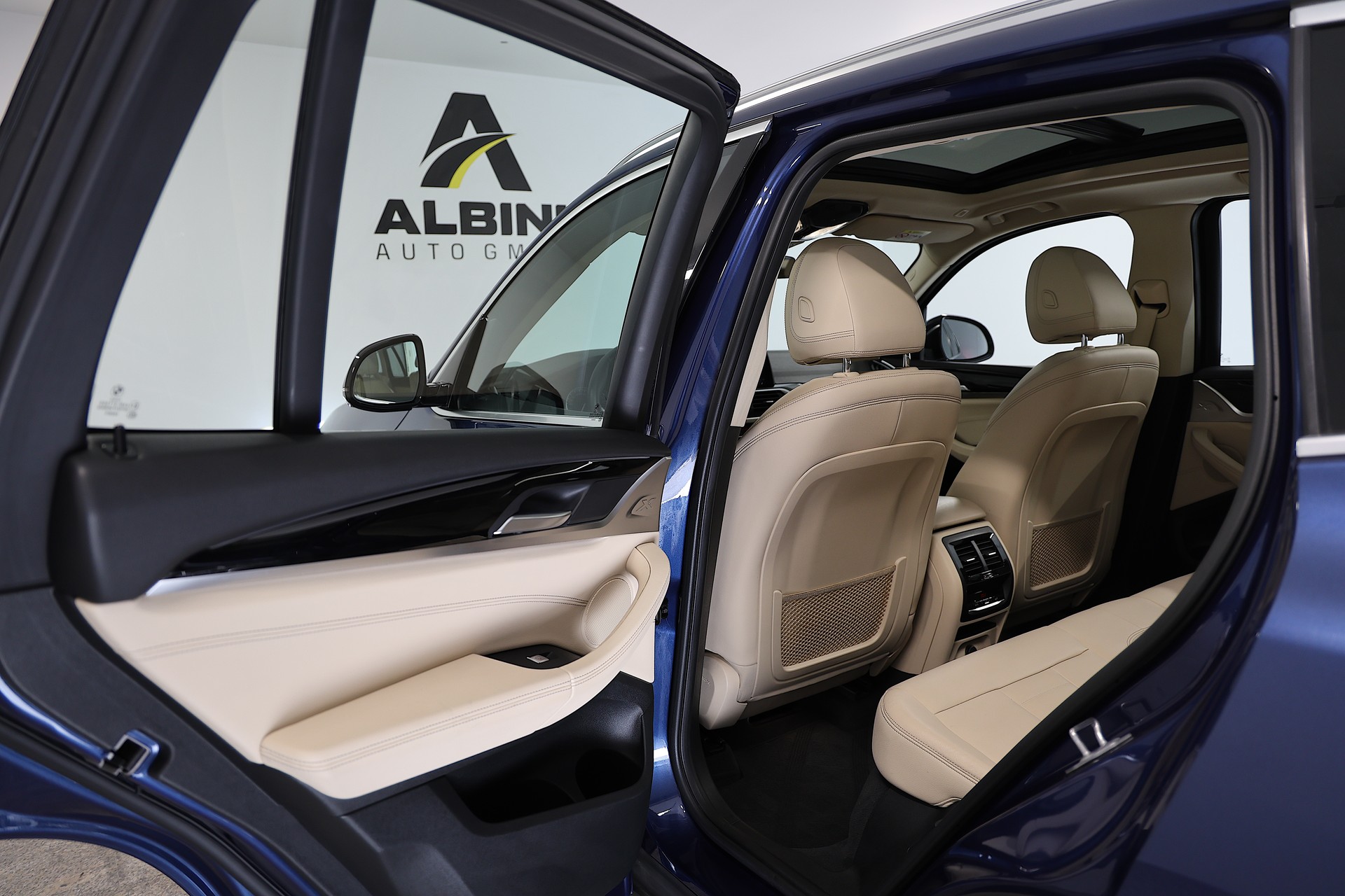 BMW X3 xDrive 30d Individual xLine Steptronic-image-14