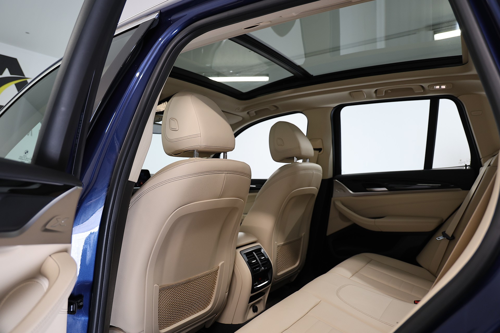 BMW X3 xDrive 30d Individual xLine Steptronic-image-16