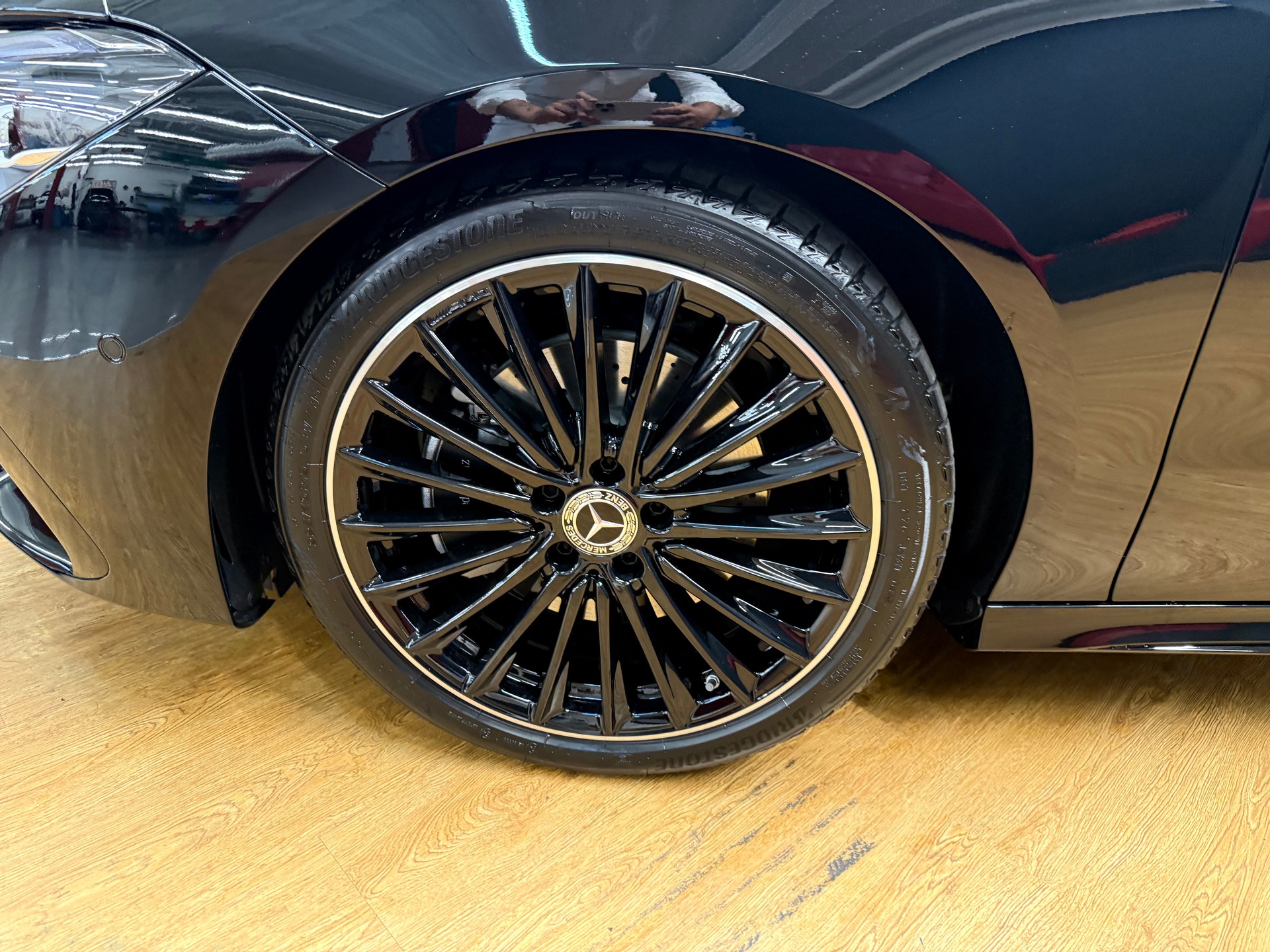 MERCEDES-BENZ CLA 200 - AMG / DISTRONIC / 360 Grad Kamera / AHK / Spiegel-Paket-image-5
