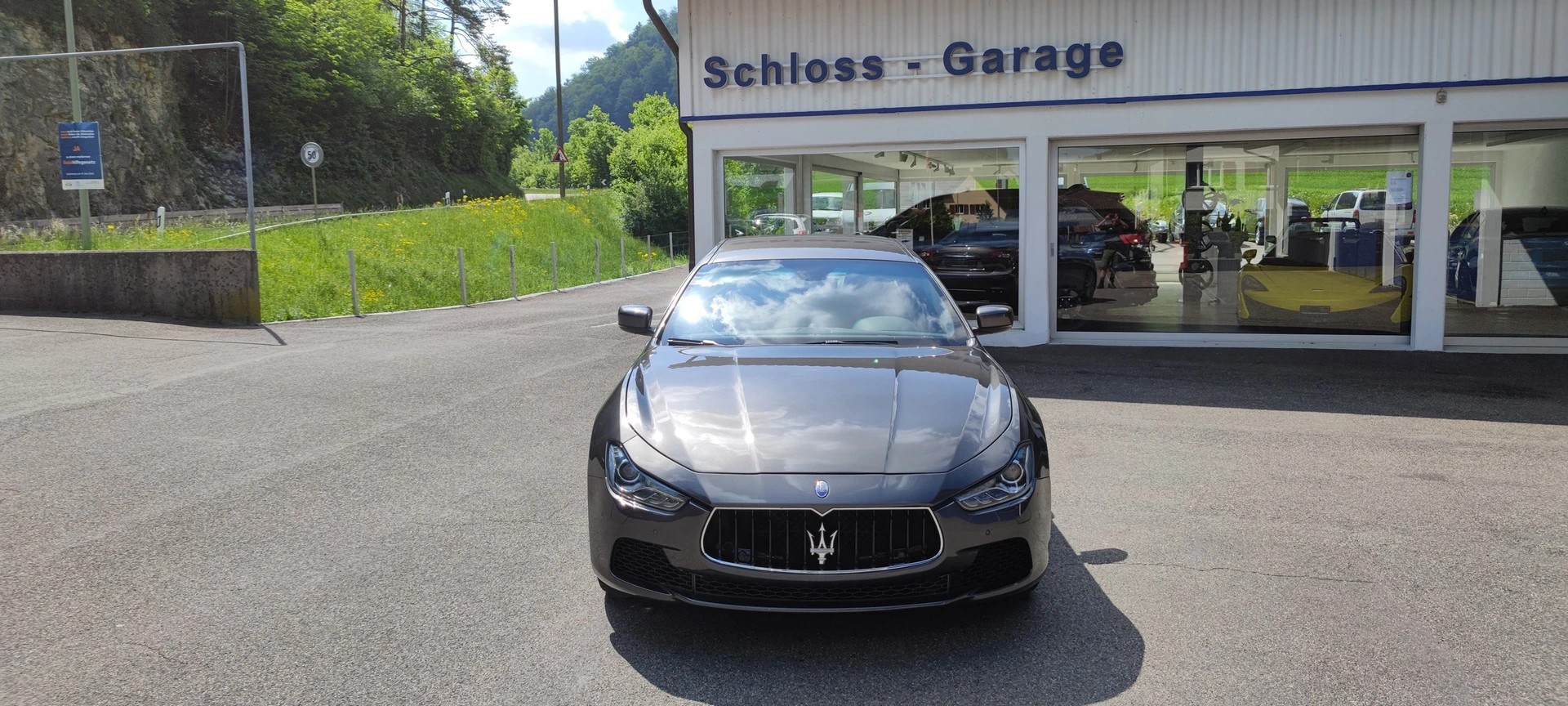 MASERATI Ghibli 3.0 V6 Automatica-image-3