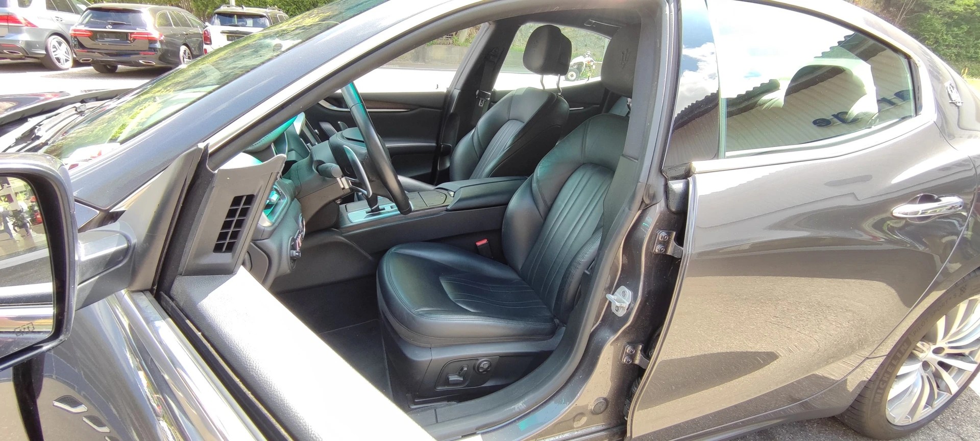 MASERATI Ghibli 3.0 V6 Automatica-image-13