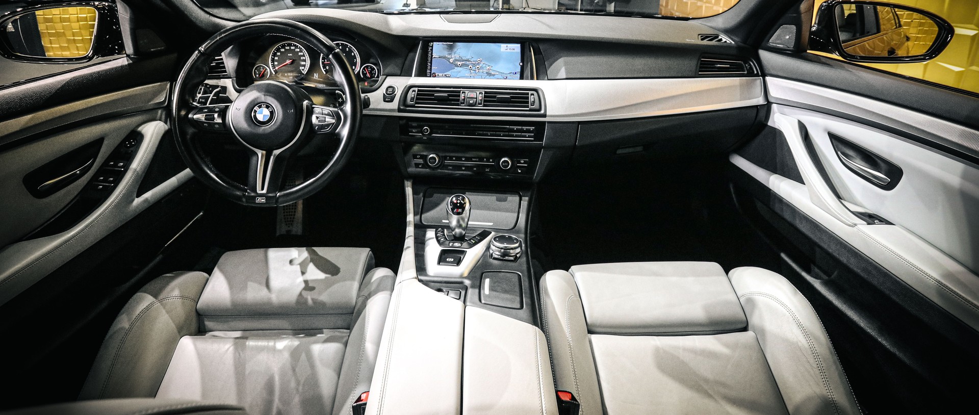 BMW M5 F10 LCI Drivelogic-image-11