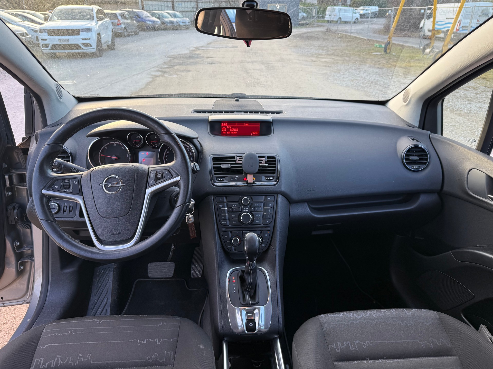 OPEL Meriva 1.7 CDTi Cosmo Automatic-image-10