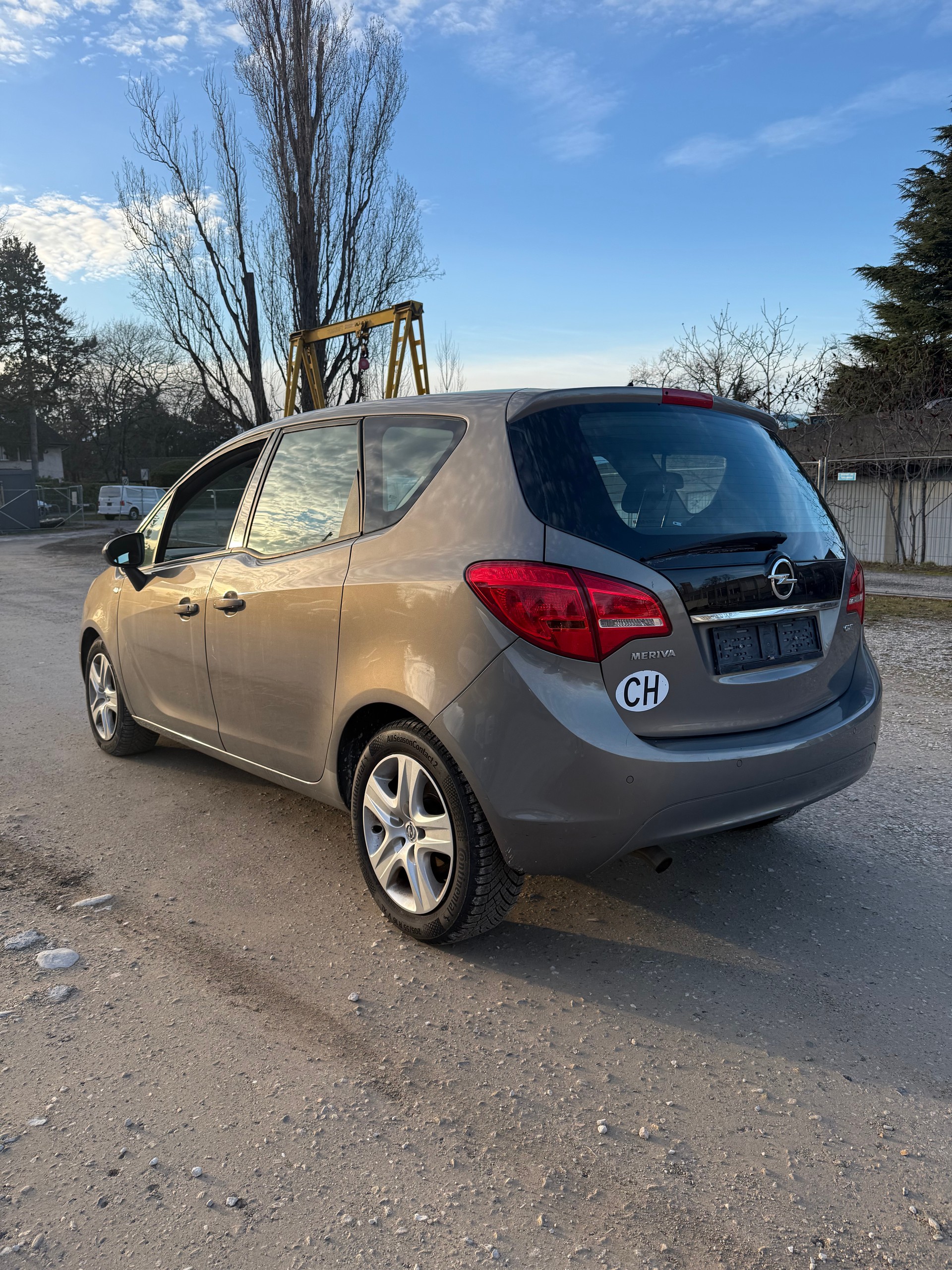 OPEL Meriva 1.7 CDTi Cosmo Automatic-image-4