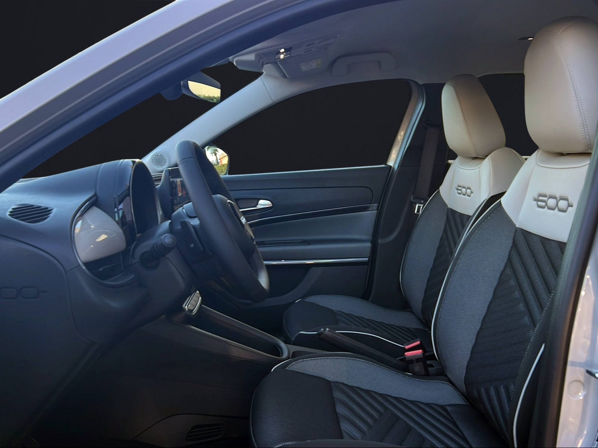 FIAT 600 1.2 Hybrid 136 Cult-image-6