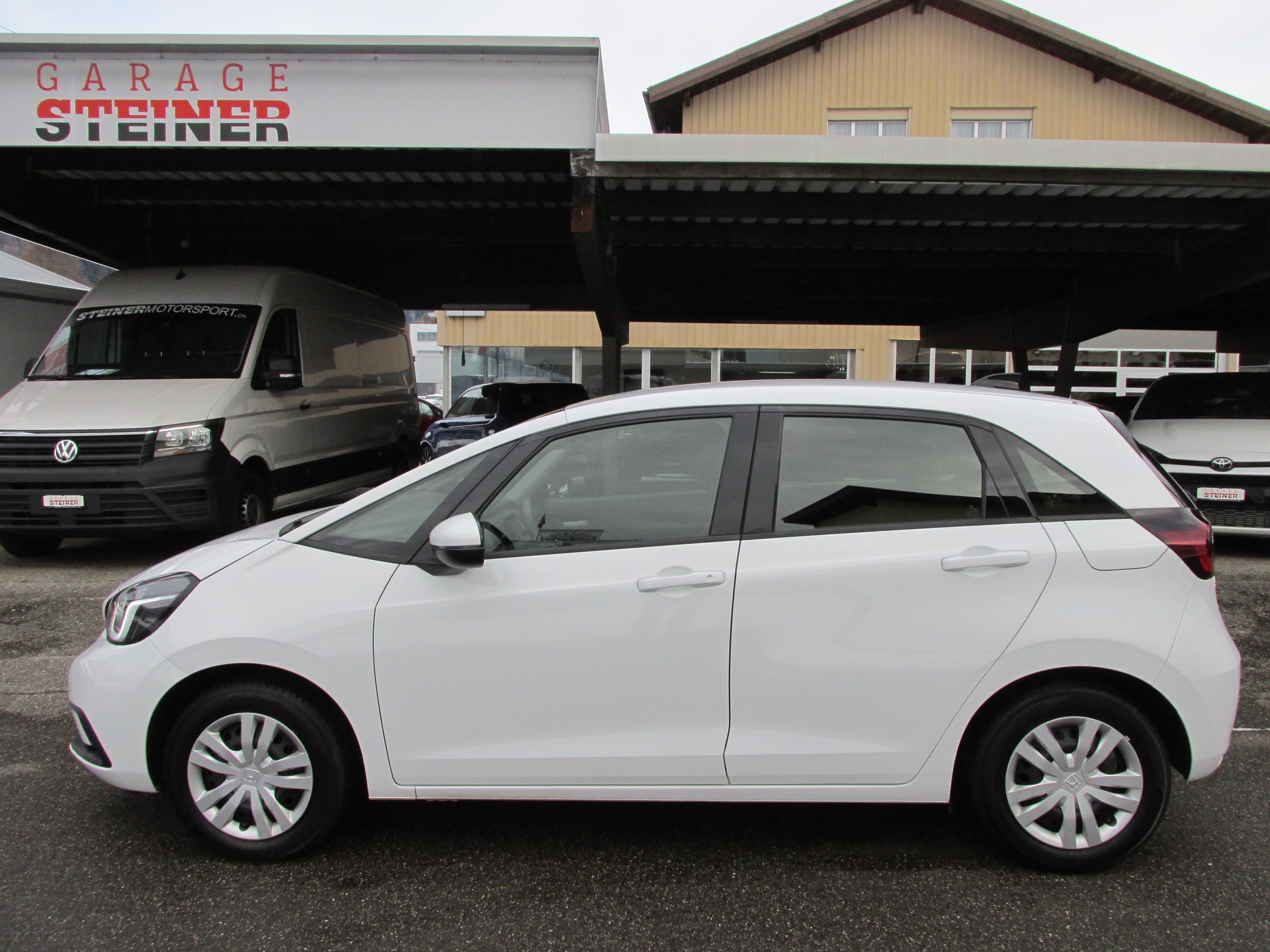 HONDA Jazz 1.5i-MMD Comfort E-CVT-showroom-element-2