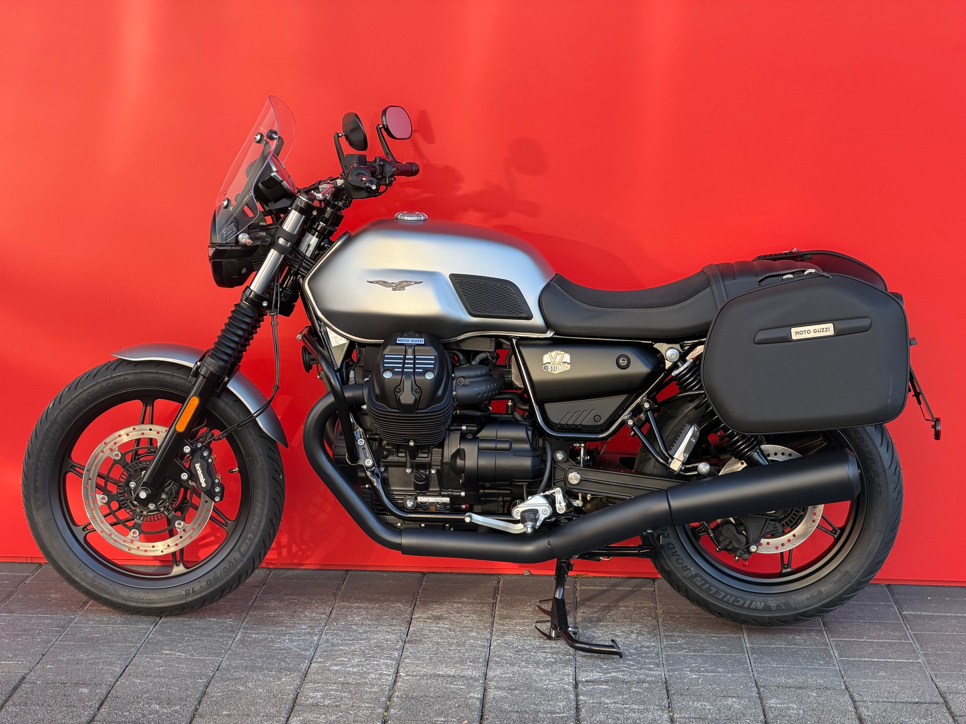 MOTO GUZZI V7 IV 850 Stone Touring (35kW)-showroom-element-2