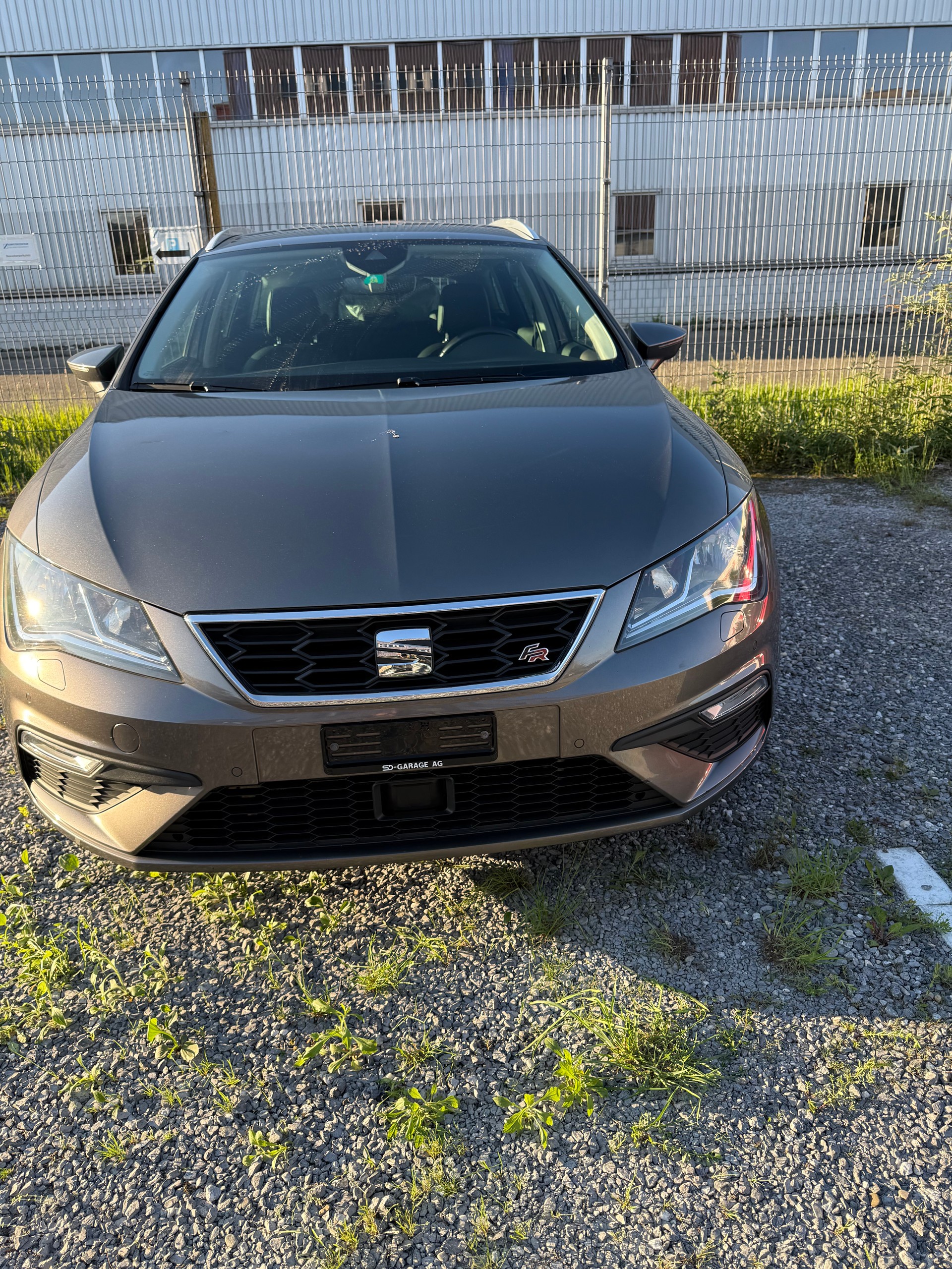 SEAT Leon ST 2.0 TDI CR FR 4Drive DSG-image-4