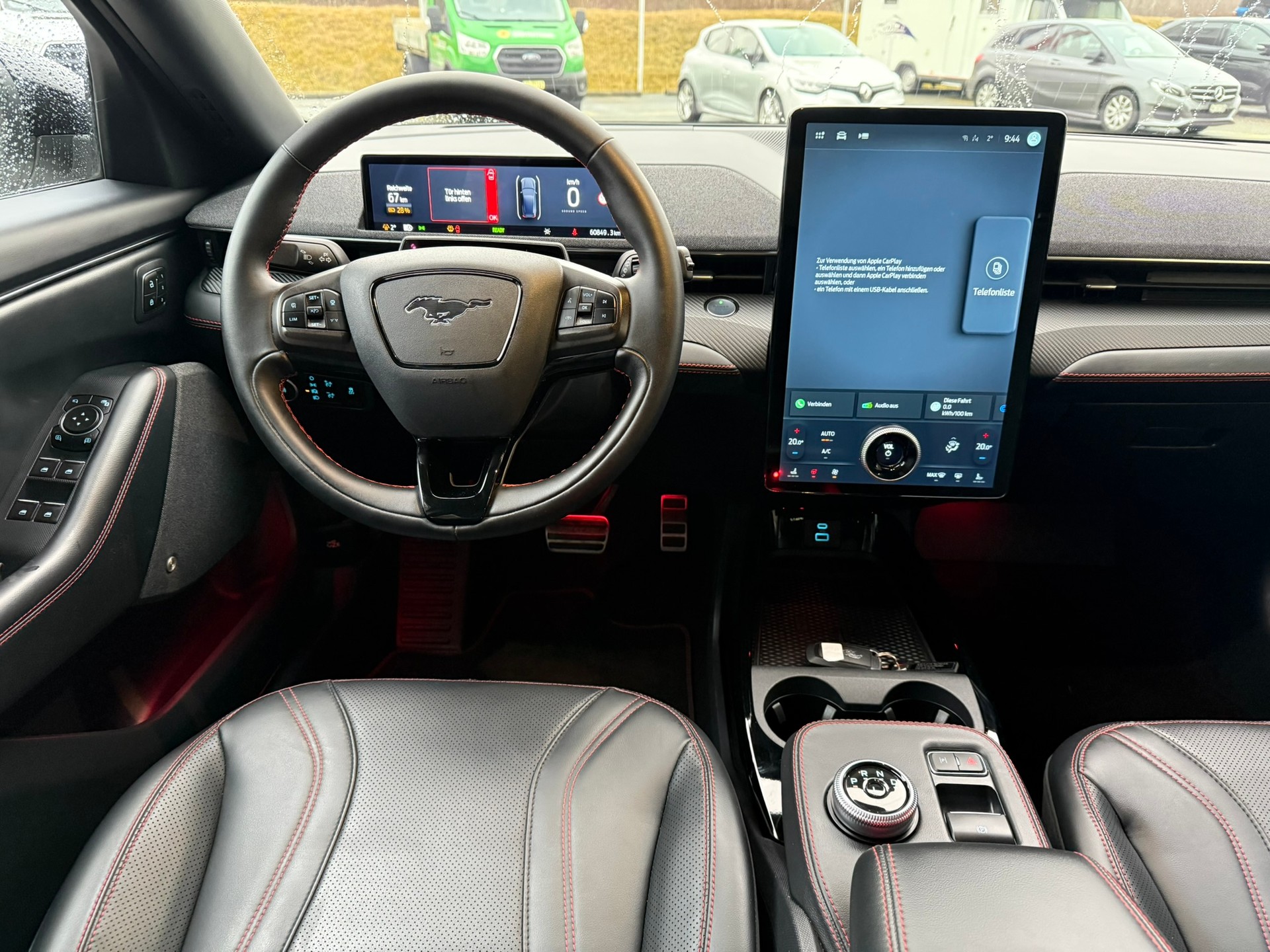 FORD Mustang MACH-E AWD 72.6 kWh-image-8