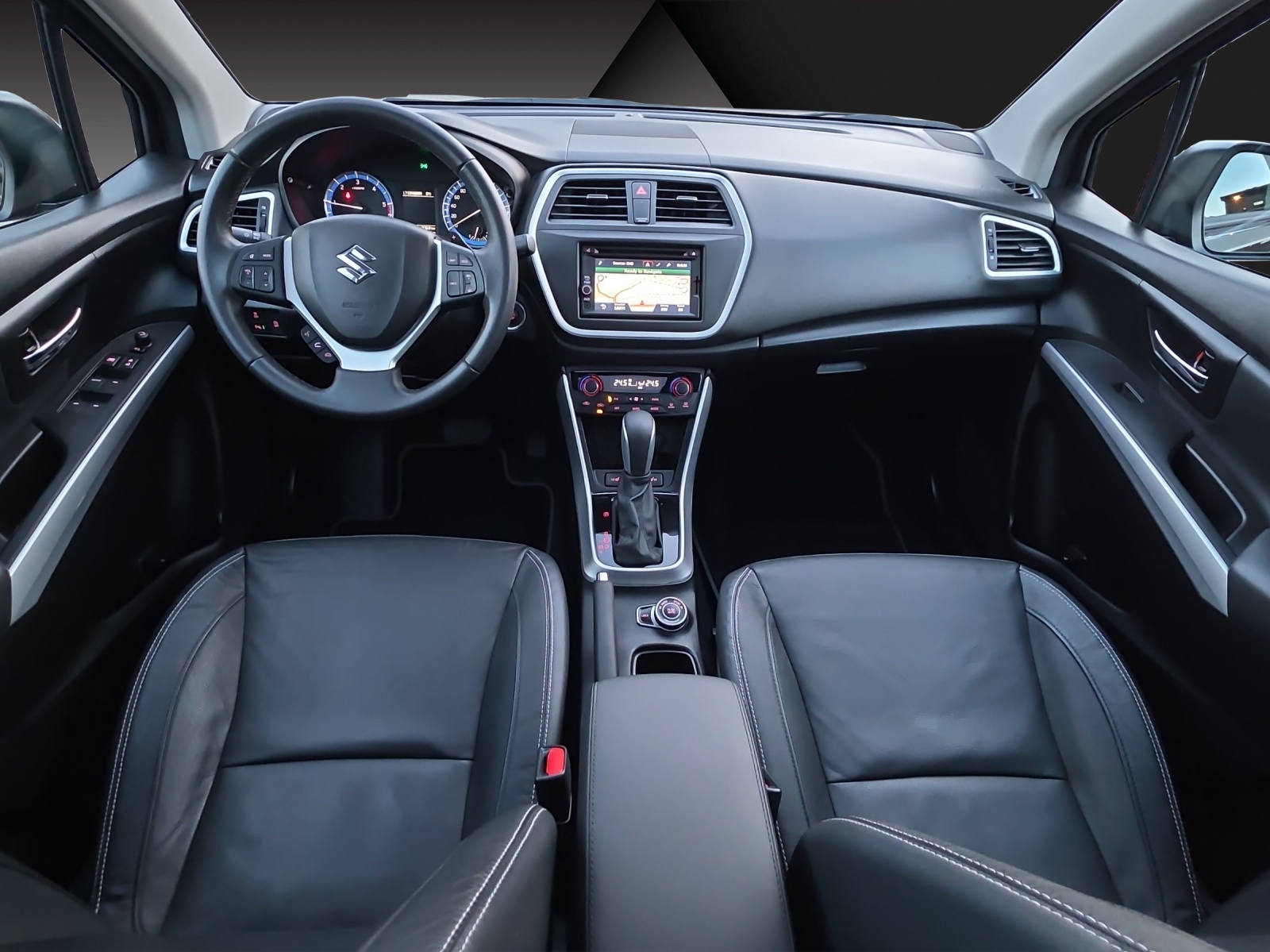 SUZUKI SX4 S-Cross 1.6 TD PizSulai Top 4WD TCSS-image-9