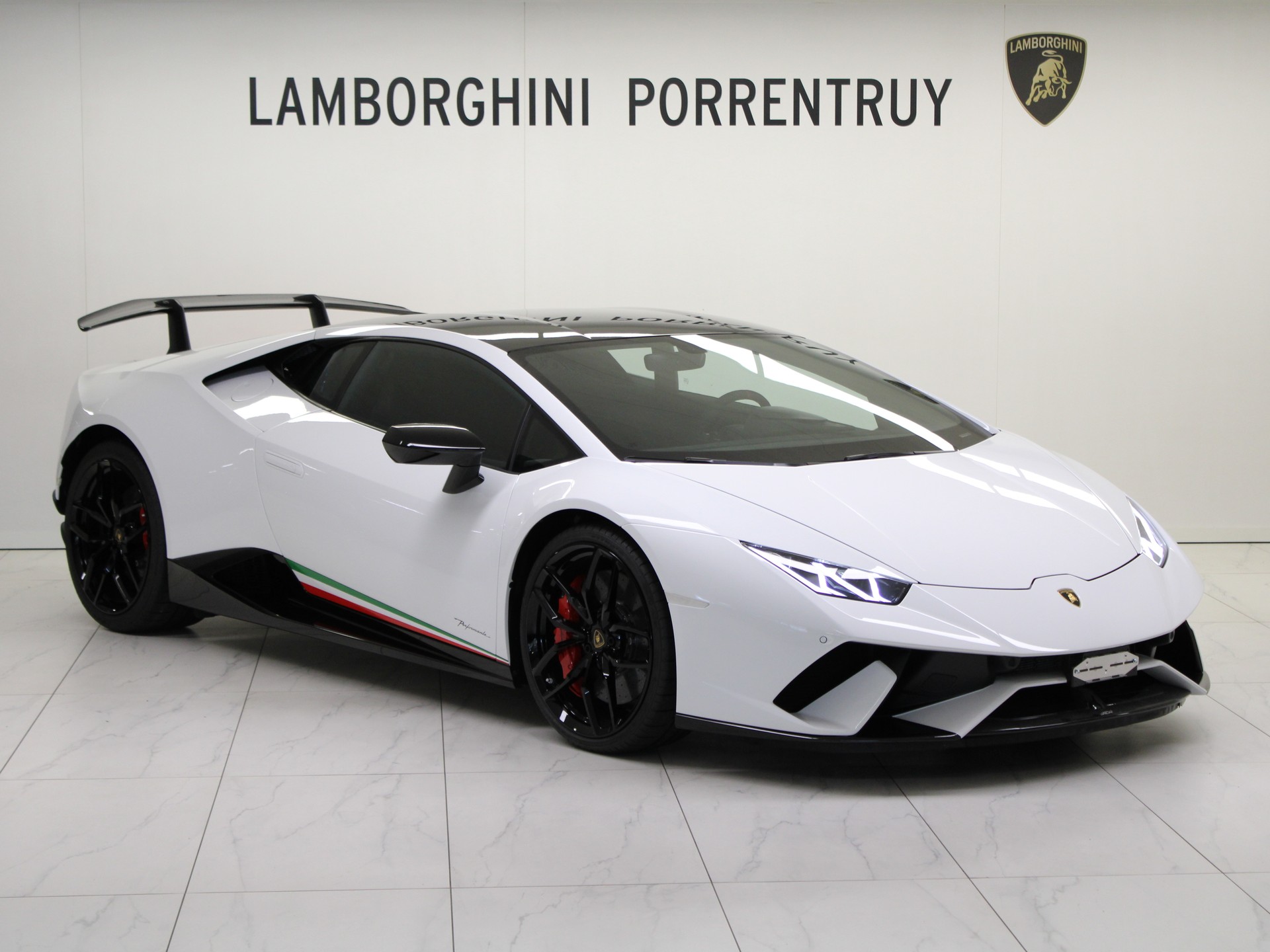LAMBORGHINI Huracan LP640-4 Coupé Performante DCT-image-0