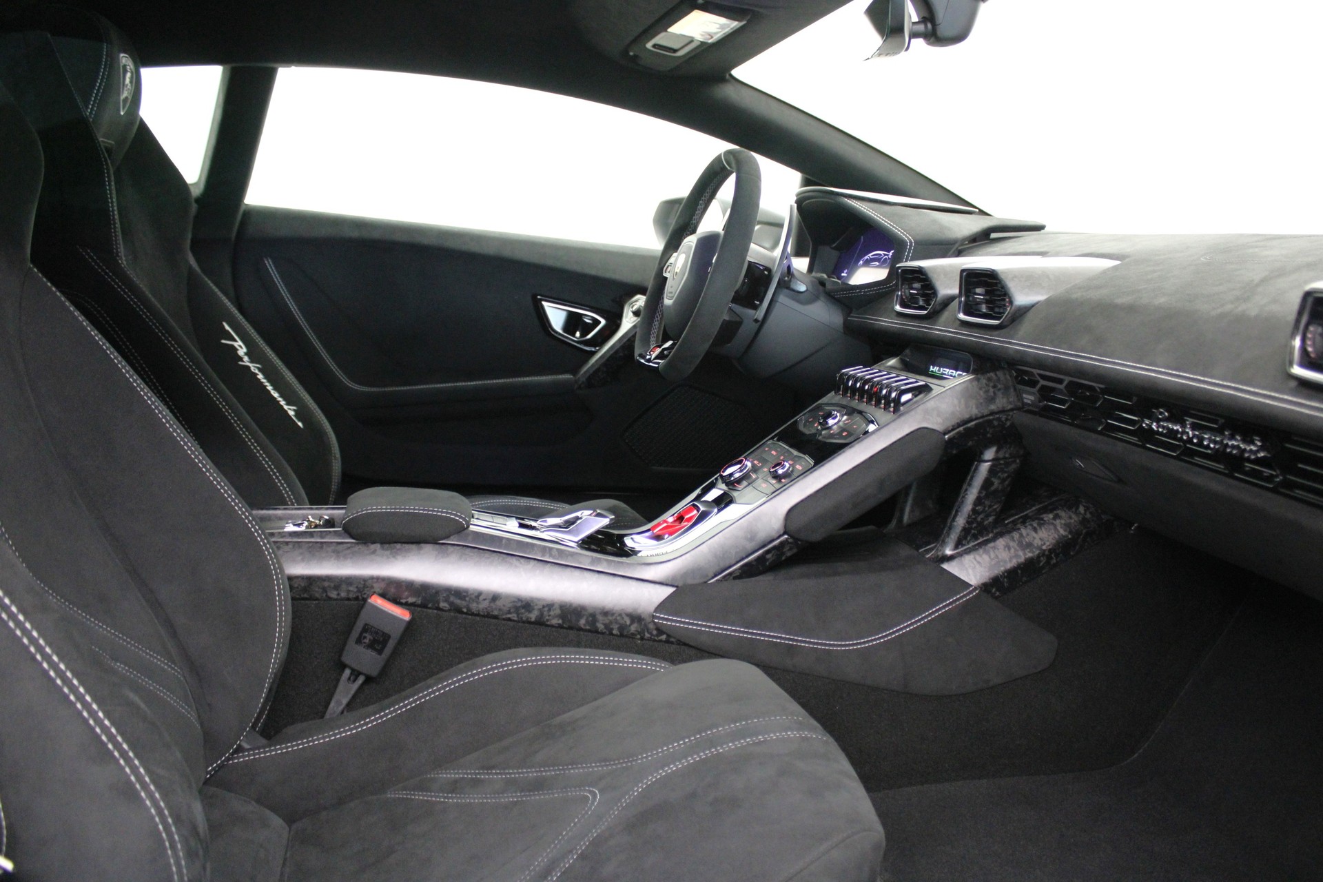 LAMBORGHINI Huracan LP640-4 Coupé Performante DCT-image-6