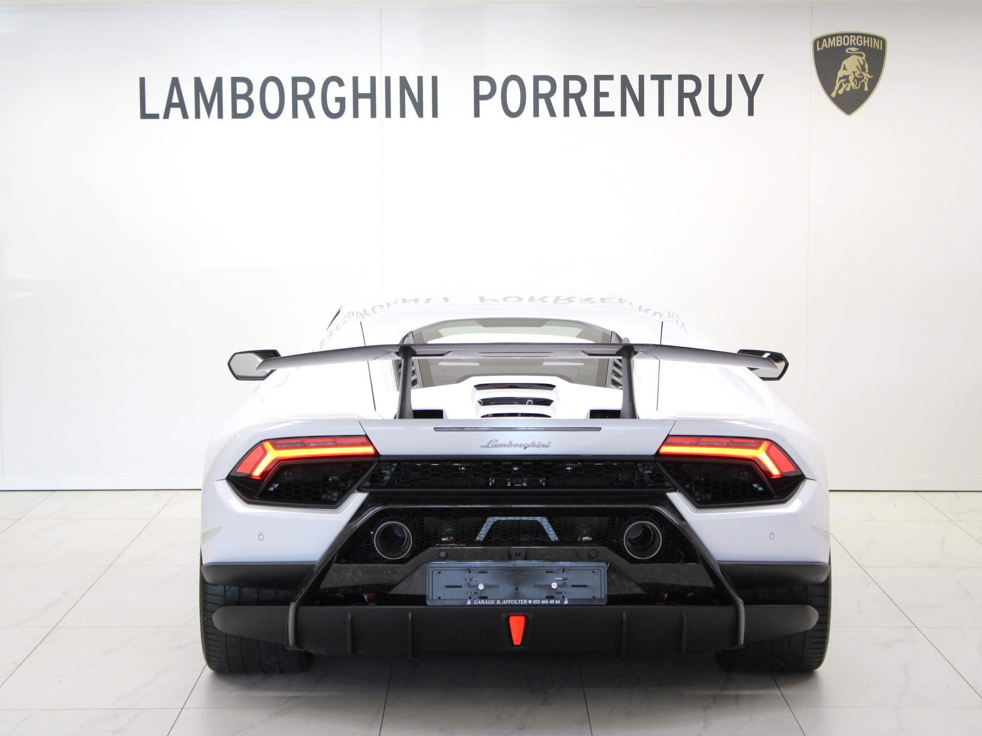 LAMBORGHINI Huracan LP640-4 Coupé Performante DCT-image-4