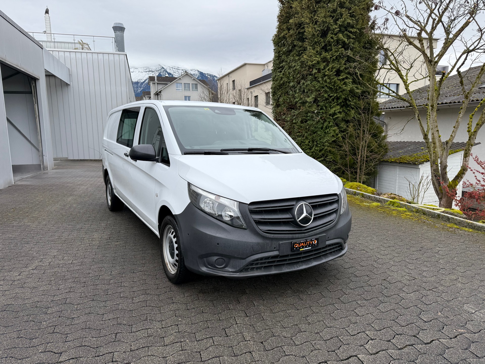 MERCEDES-BENZ Vito 114 CDI Extralang 9G-Tronic 4M Base-showroom-element-1