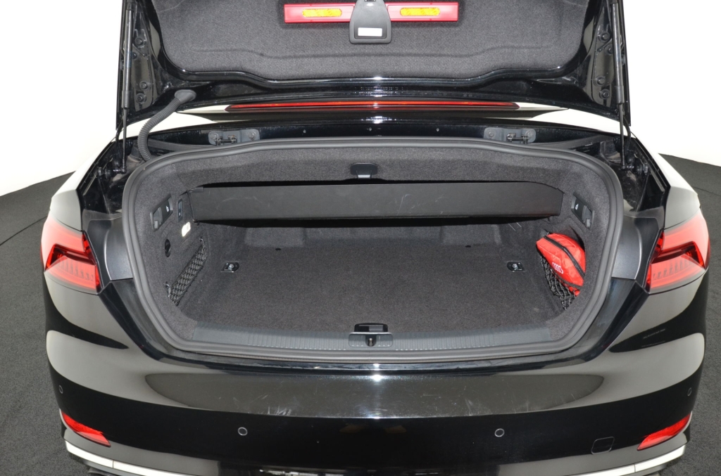 AUDI S5 Cabrio 3.0 TFSI Quattro-image-26