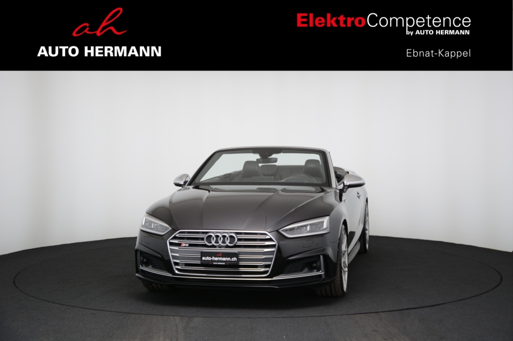 AUDI S5 Cabrio 3.0 TFSI Quattro-showroom-element-2
