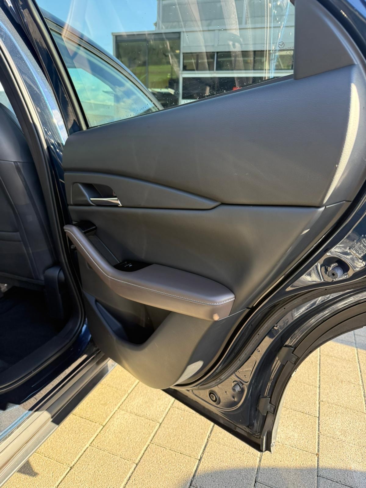MAZDA CX-30 SKYACTIV-X M Hybrid 180 Revolution AWD Automat-image-24