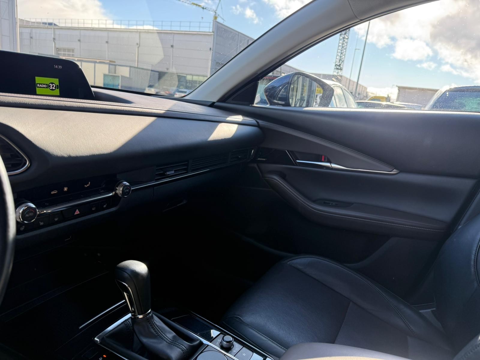 MAZDA CX-30 SKYACTIV-X M Hybrid 180 Revolution AWD Automat-image-21