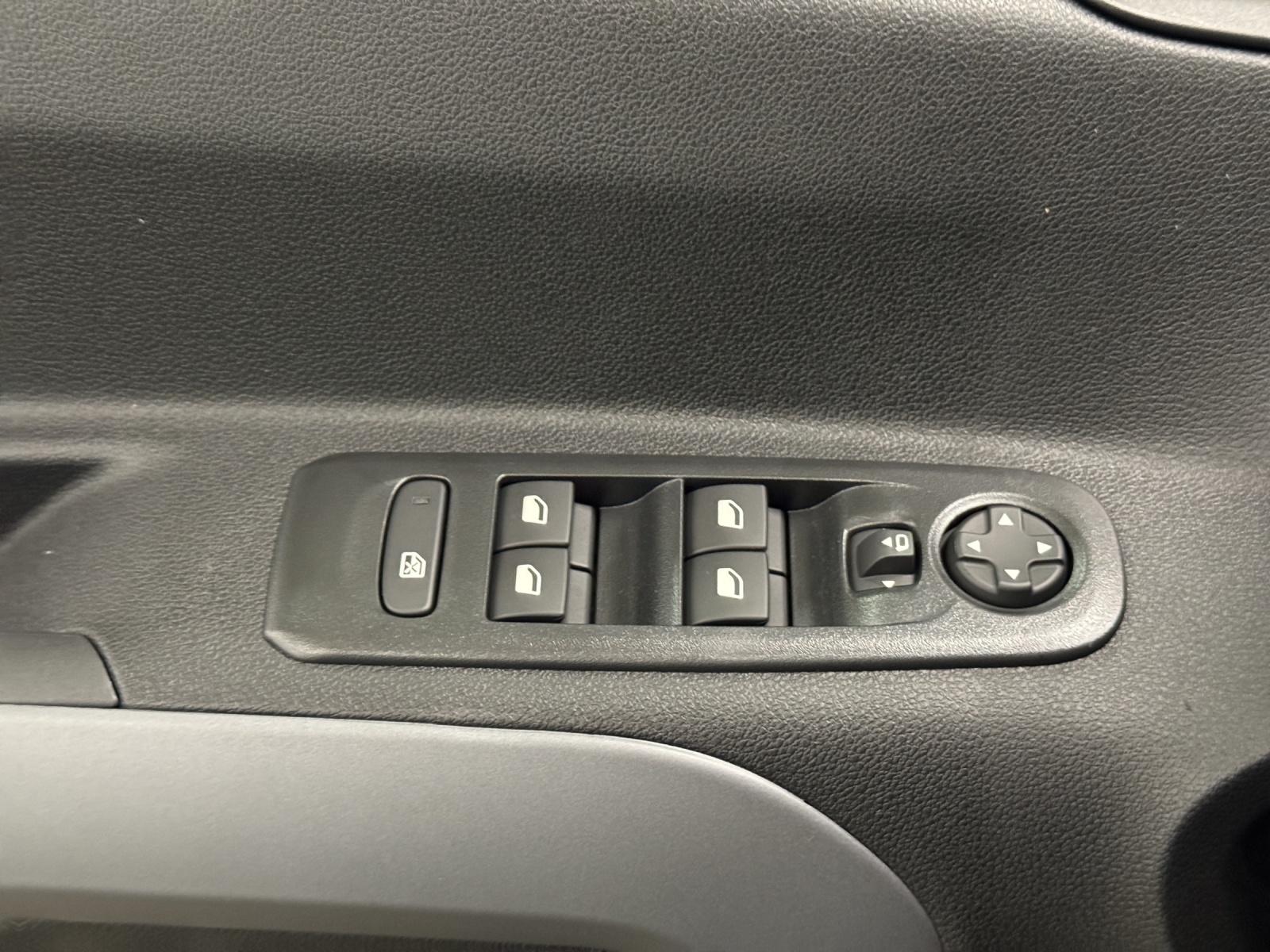 CITROEN Berlingo 1.2 PureTech Plus-image-19