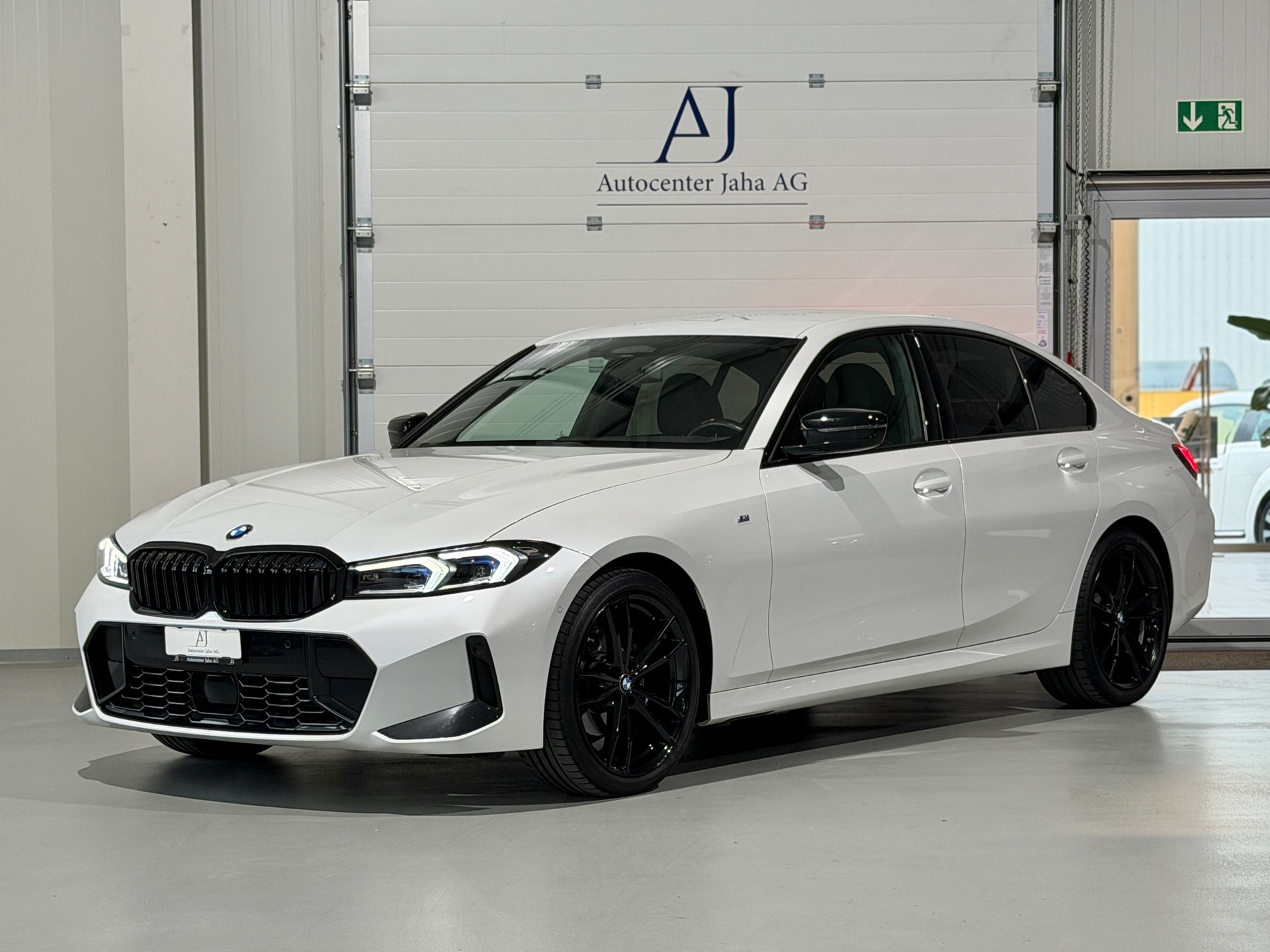 BMW 320d xDrive 48V Steptronic M Sport / forlaufende Werksgarantie-image-2