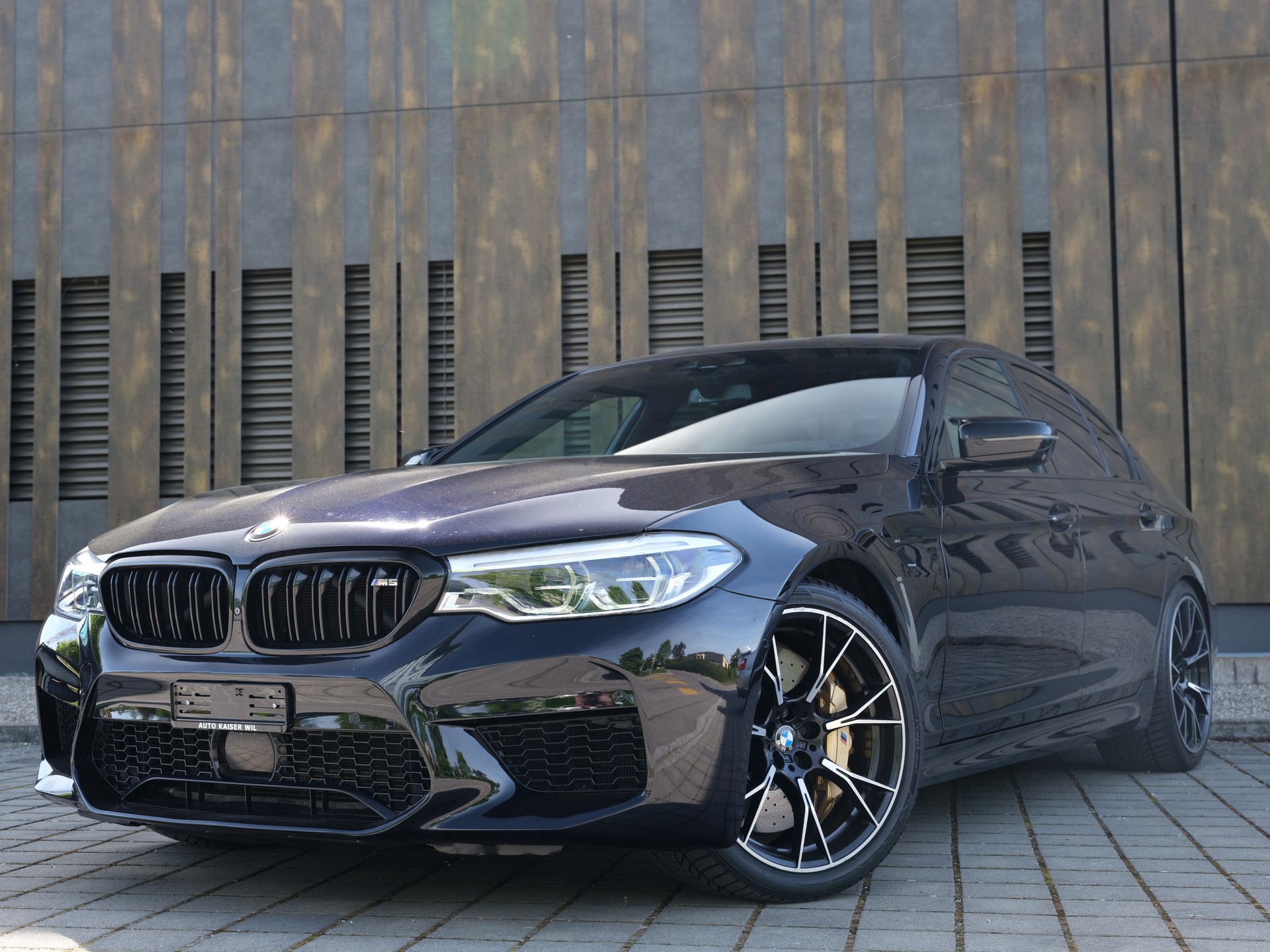 BMW M5 xDrive Competition Drivelogic-image-0